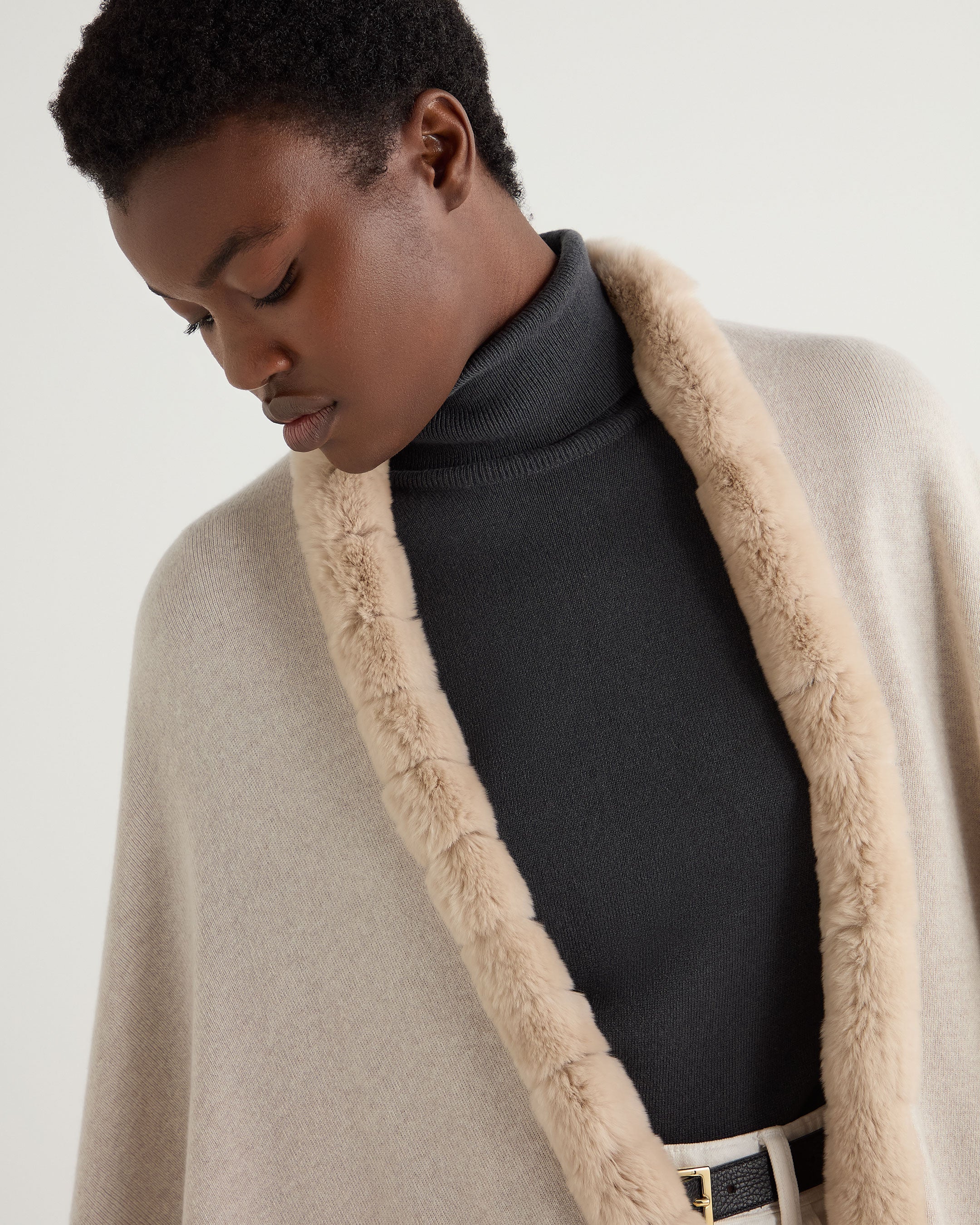 Women's Ayla Fur Trim Cashmere Cape Ecru White - Image 6