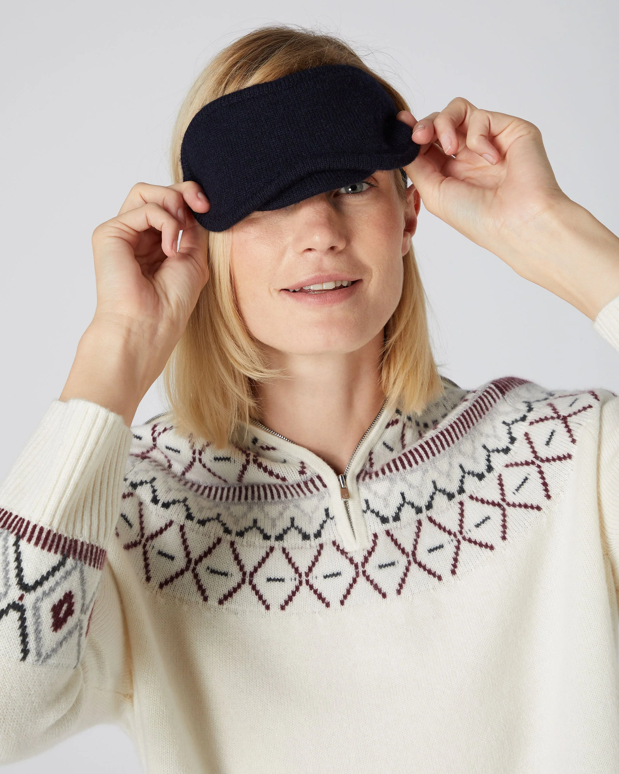 Unisex Knitted Cashmere Eye Mask Navy Blue - Image 3