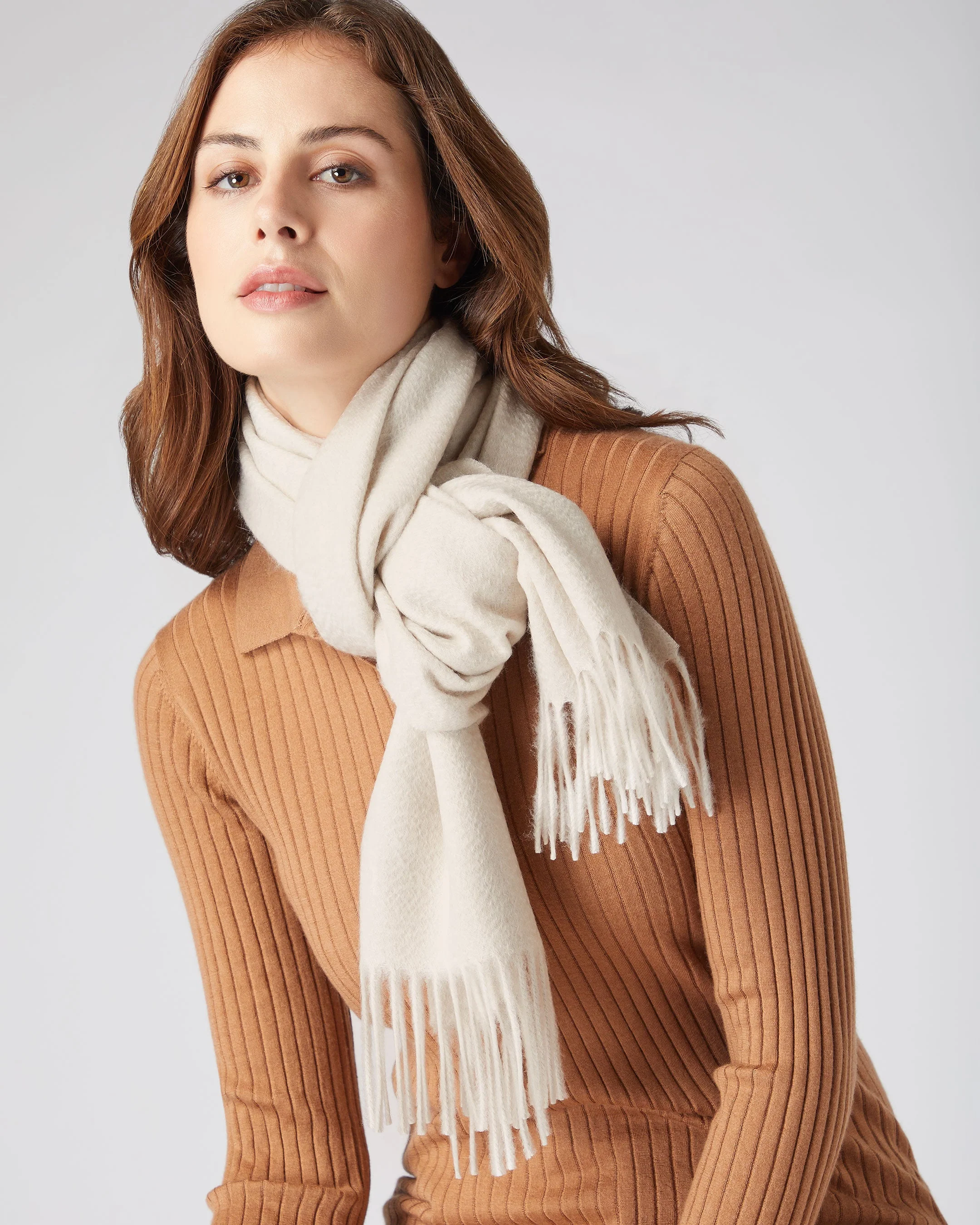 Unisex Large Woven Cashmere Scarf Ecru White - Image 4
