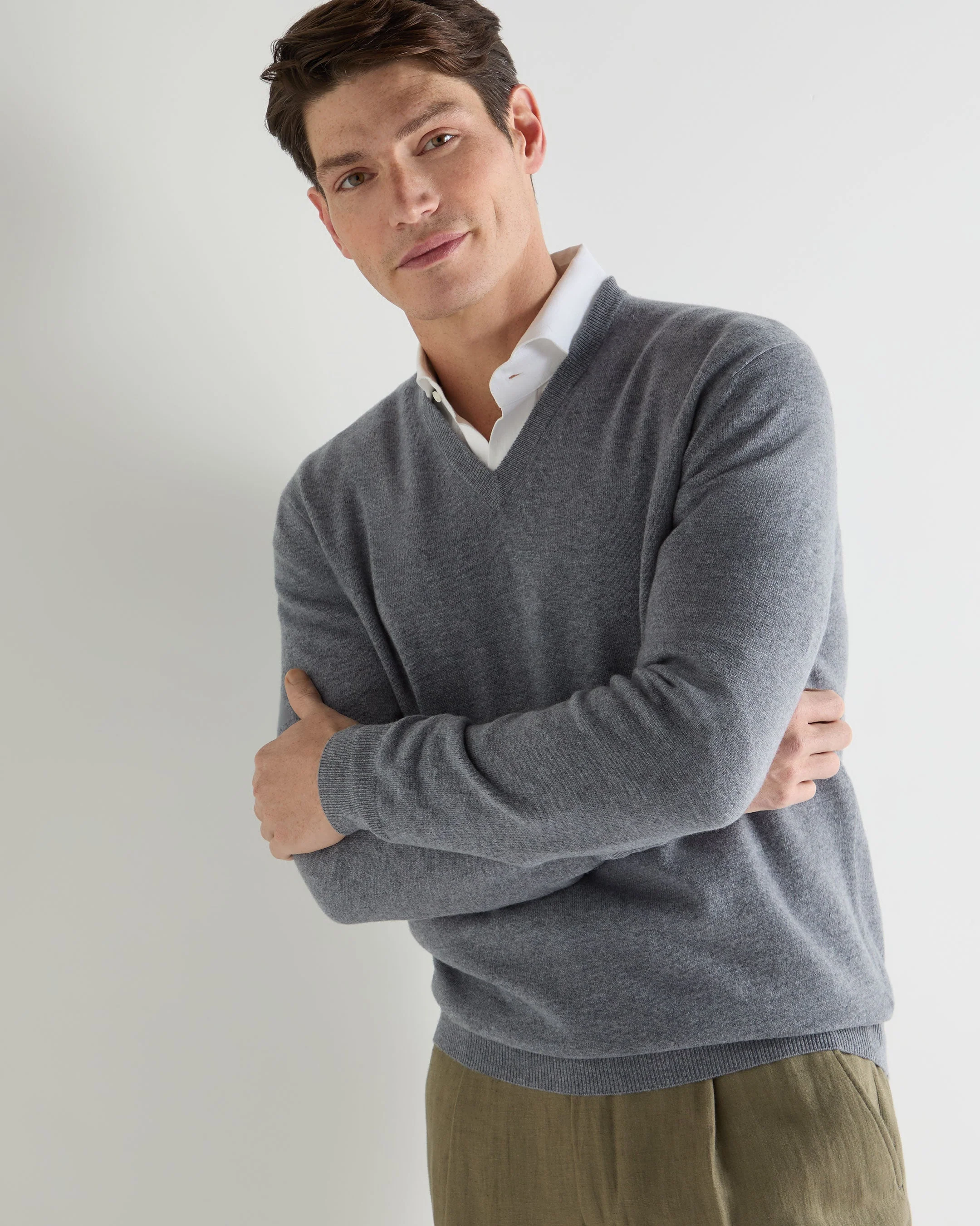 Men's Burlington V Neck Cashmere Sweater Ash Grey