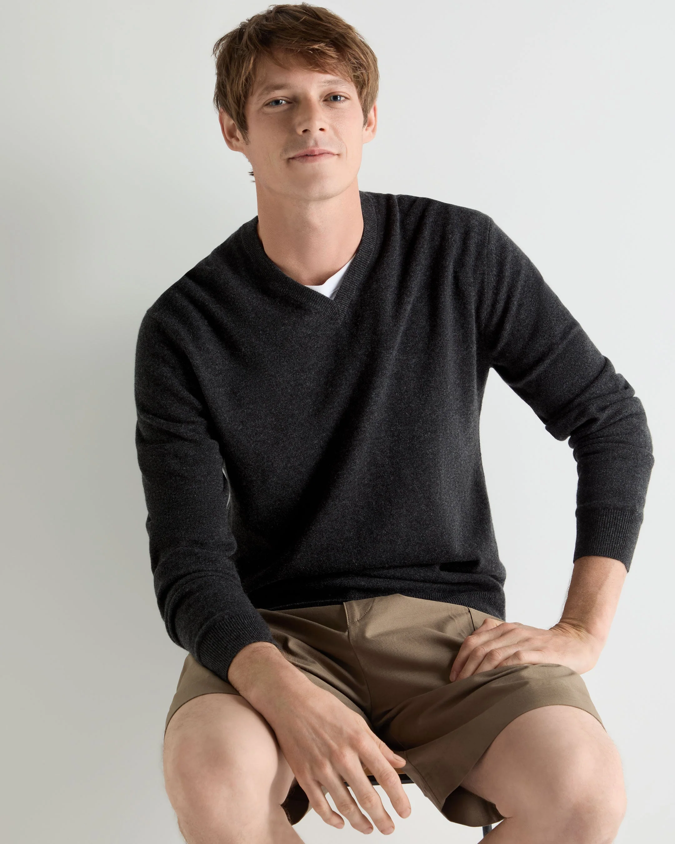 Men's Burlington V Neck Cashmere Sweater Deep Charcoal Grey