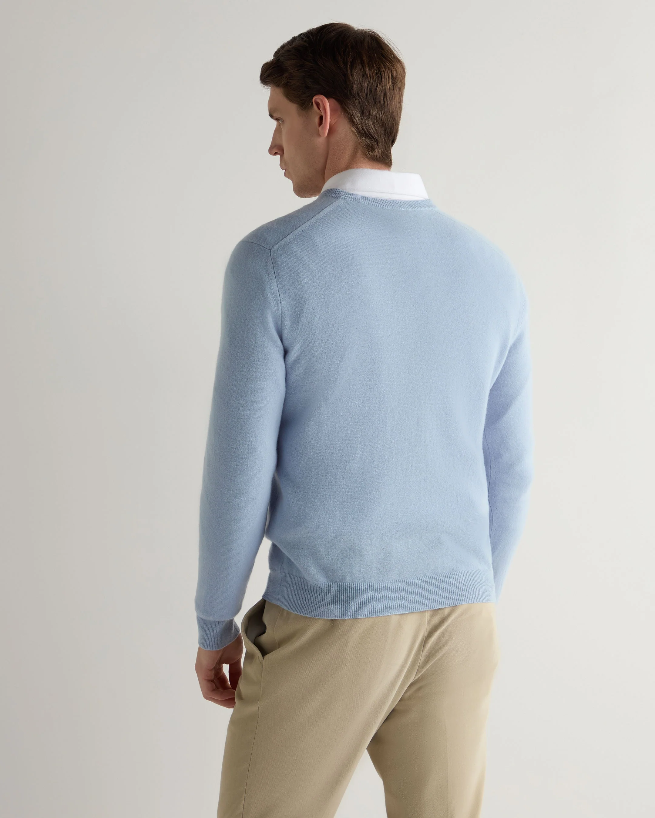 Men's Burlington V Neck Cashmere Sweater Sea Mist Blue - Image 4
