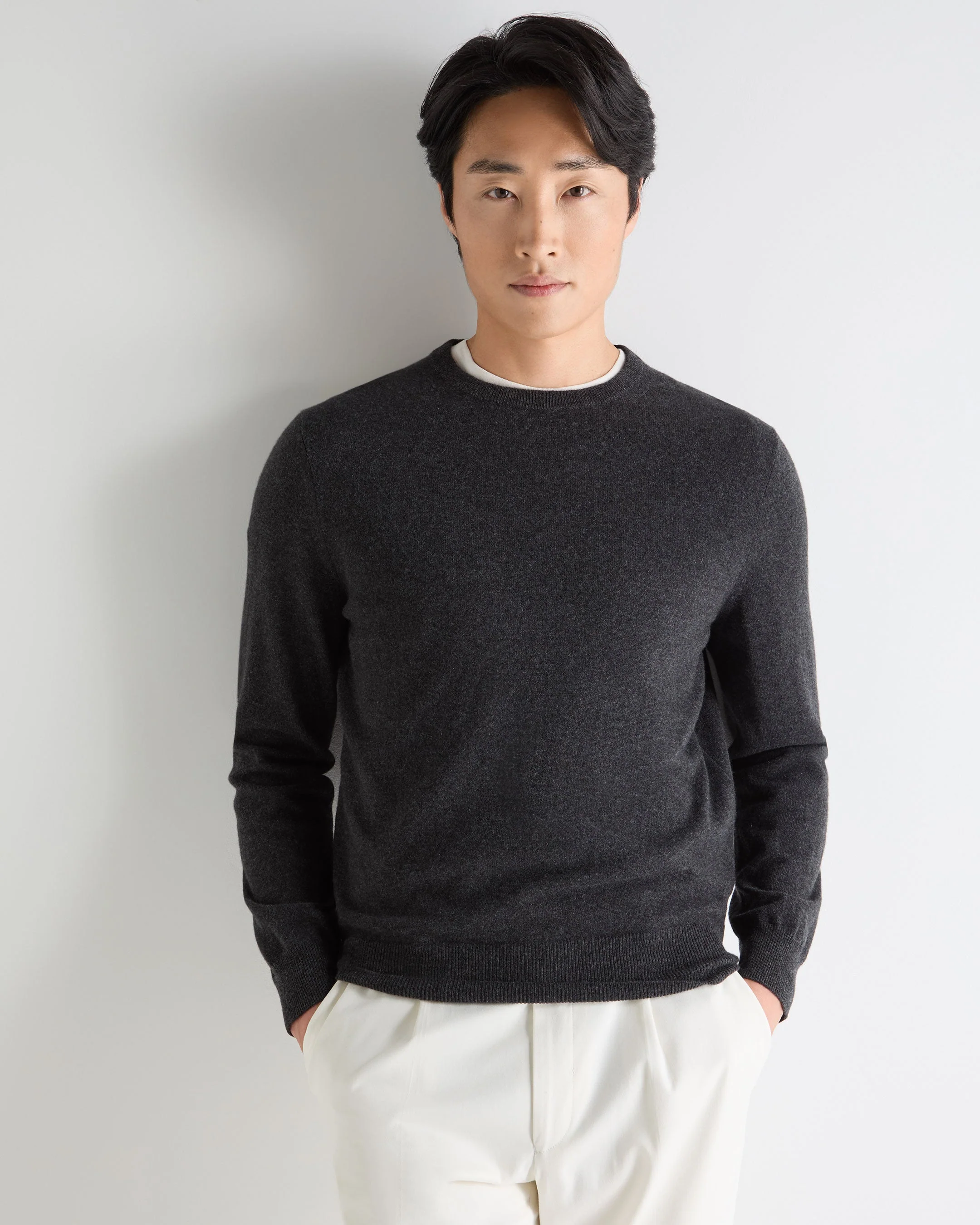 Men's Oxford Round Neck Cashmere Sweater Deep Charcoal Grey