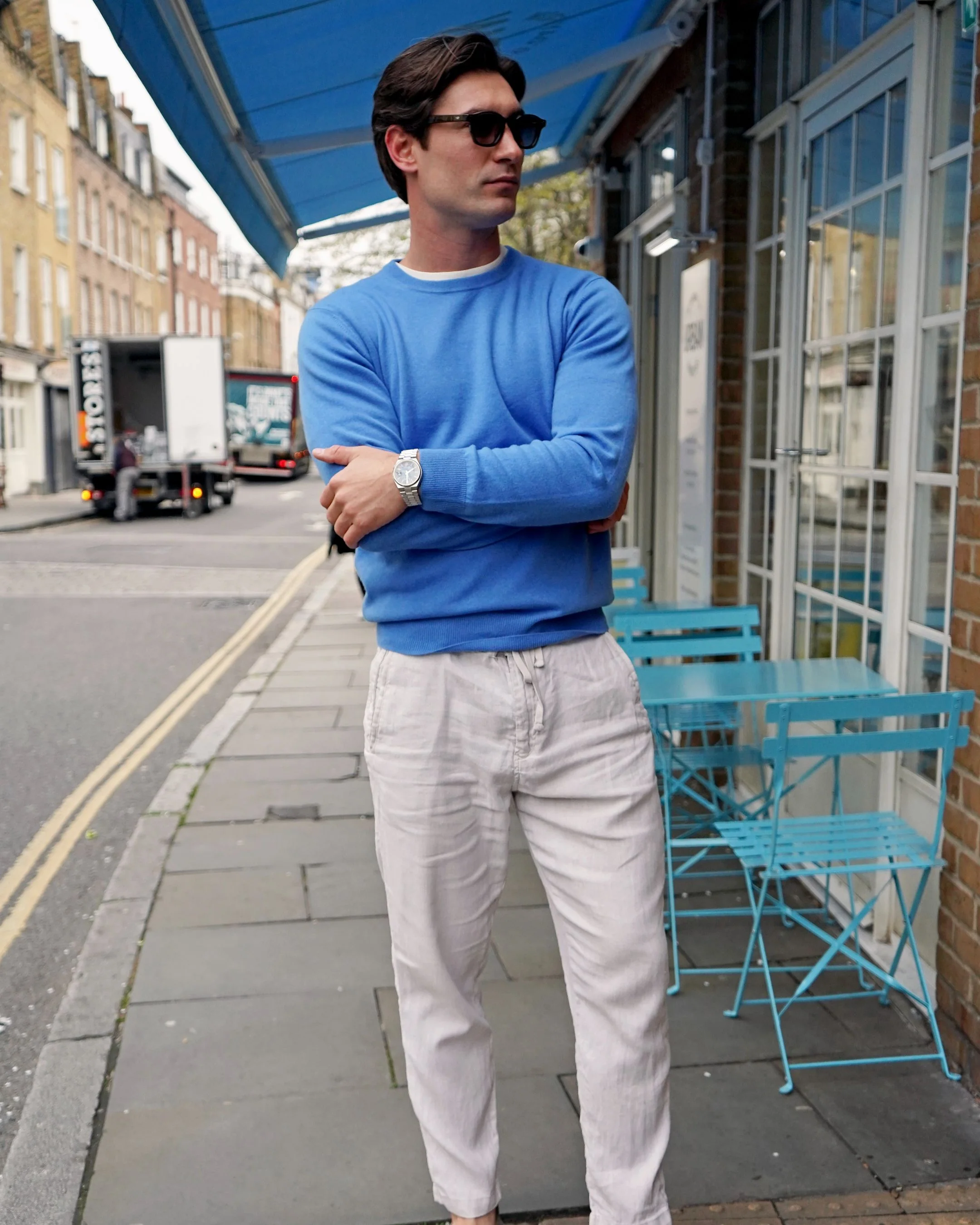 Men's Oxford Round Neck Cashmere Sweater Sunshine Blue - Image 8