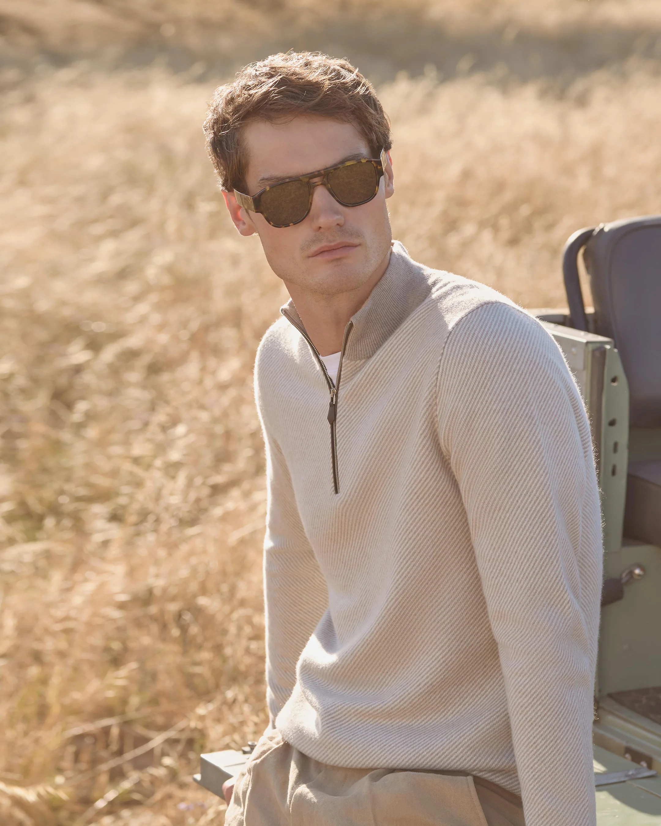 Men's Temple Jacquard Half Zip Cashmere Sweater Oat Grey - Image 6