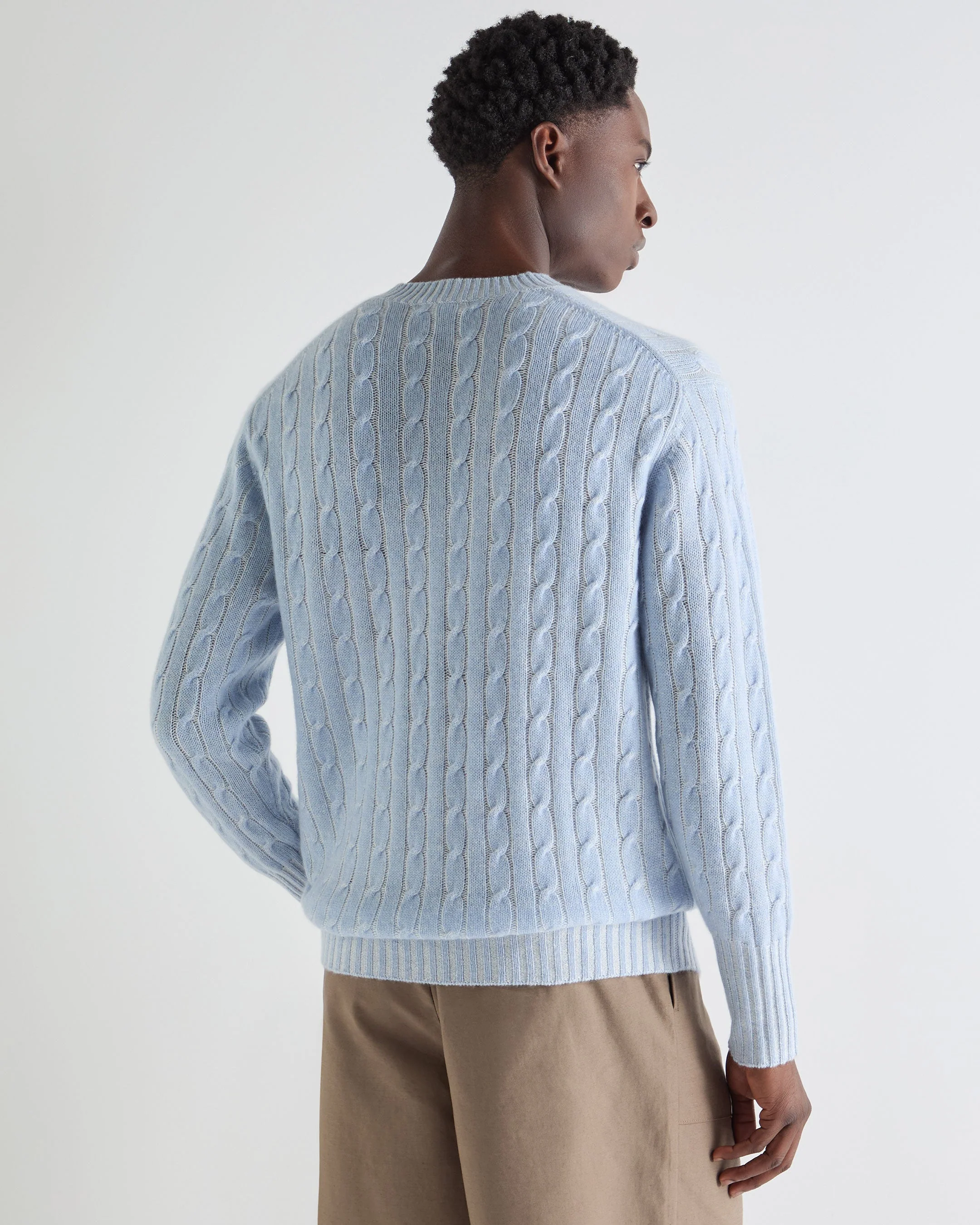 Men's Thames Cable Round Neck Cashmere Sweater Sea Mist Blue - Image 4