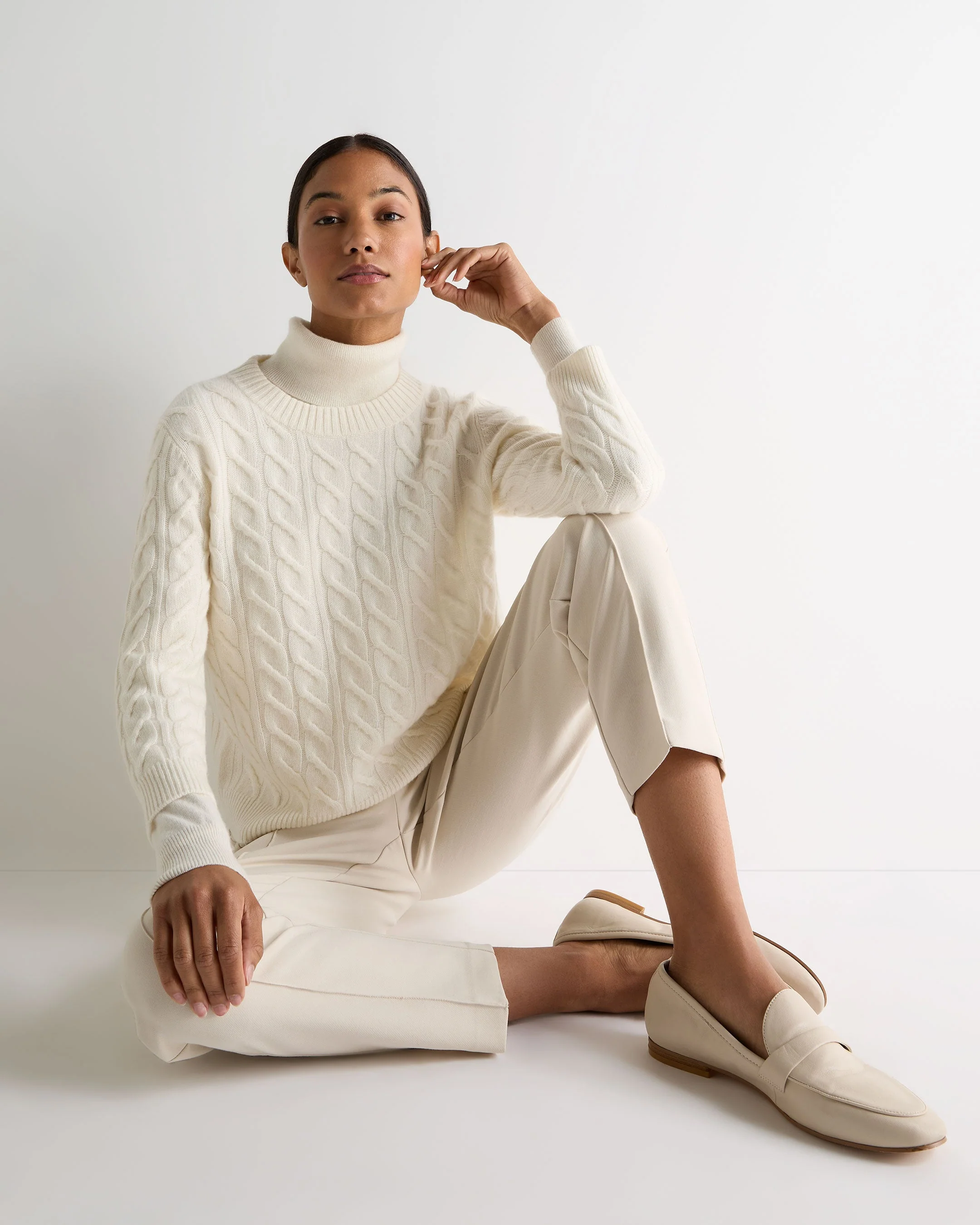 Women's Emilia Cable Round Neck Cashmere Sweater New Ivory White - Image 3