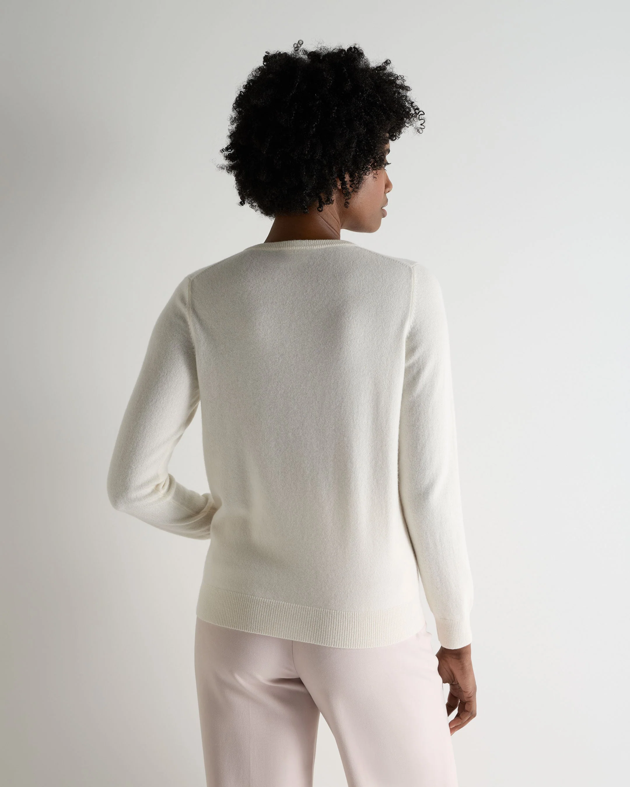 Women's Olivia Round Neck Cashmere Cardigan New Ivory White - Image 4