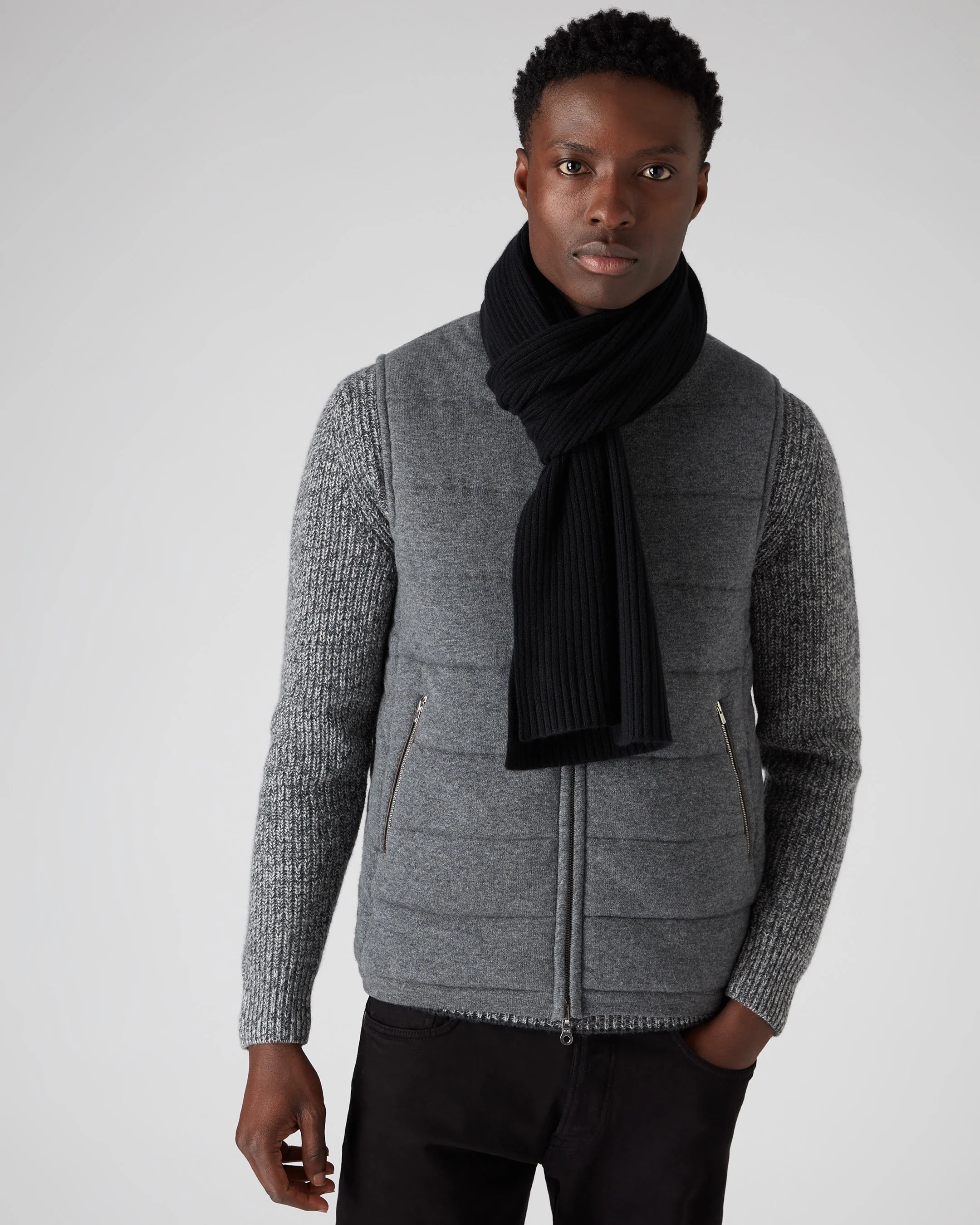 Unisex Short Ribbed Cashmere Scarf Black - Image 2
