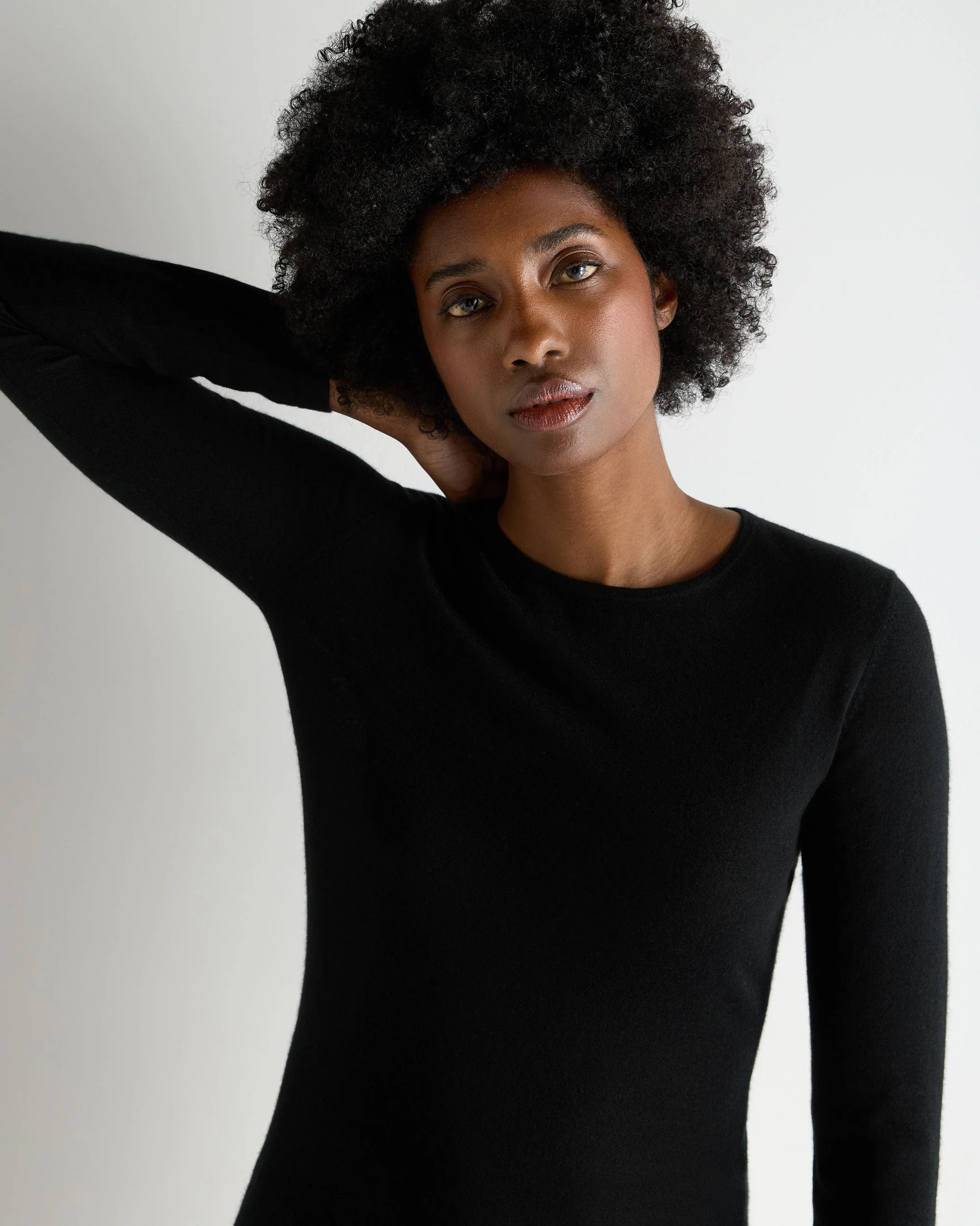 Women's Eden Superfine Cashmere Round Neck Top Black - Image 5