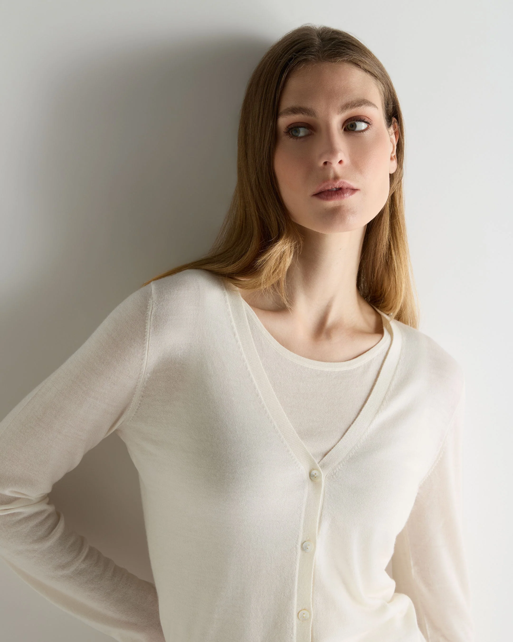 Women's Mia Superfine Cashmere V Neck Cardigan New Ivory White - Image 5