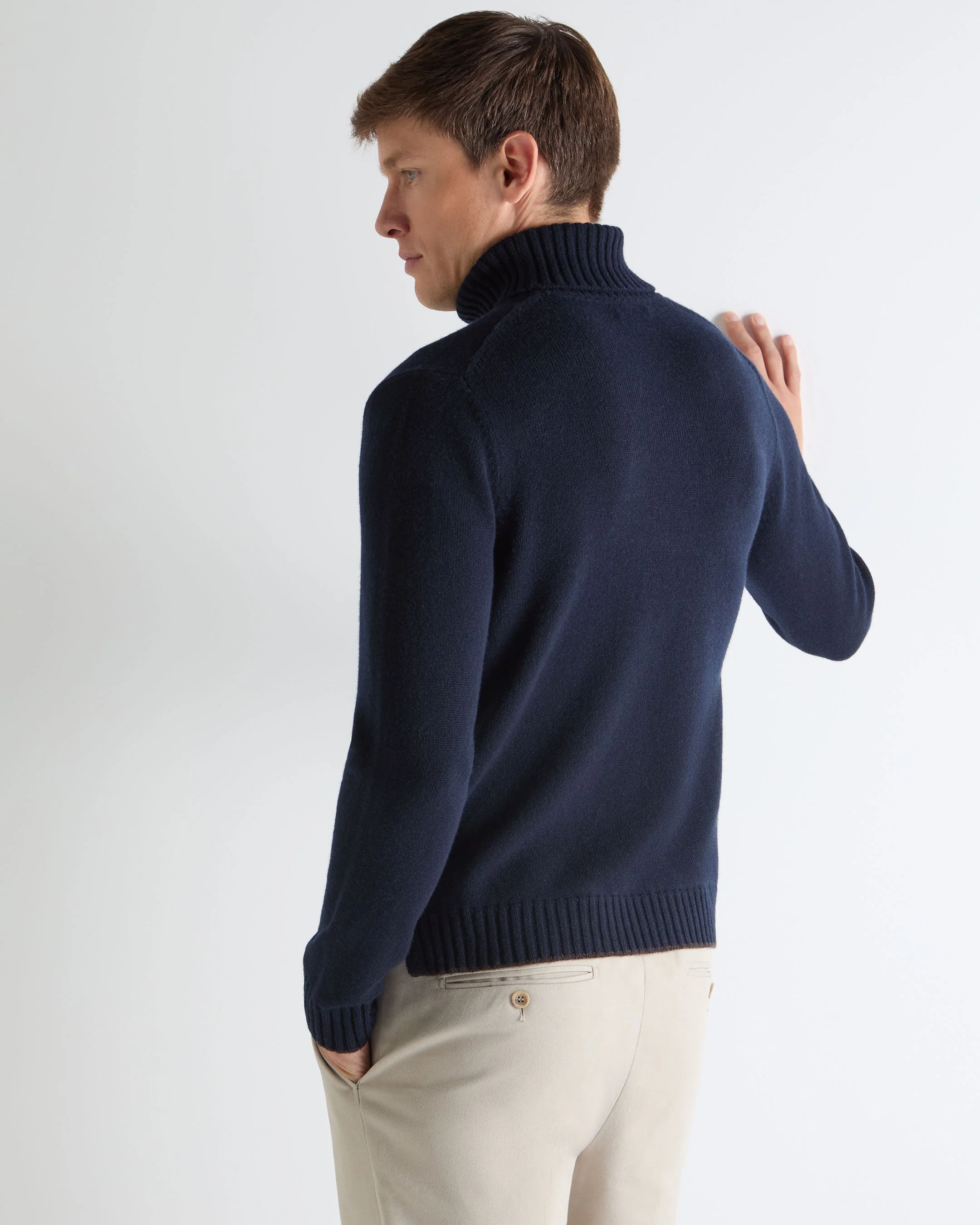 TUCCI CHUNKY TURTLE NECK Navy Blue - Image 4