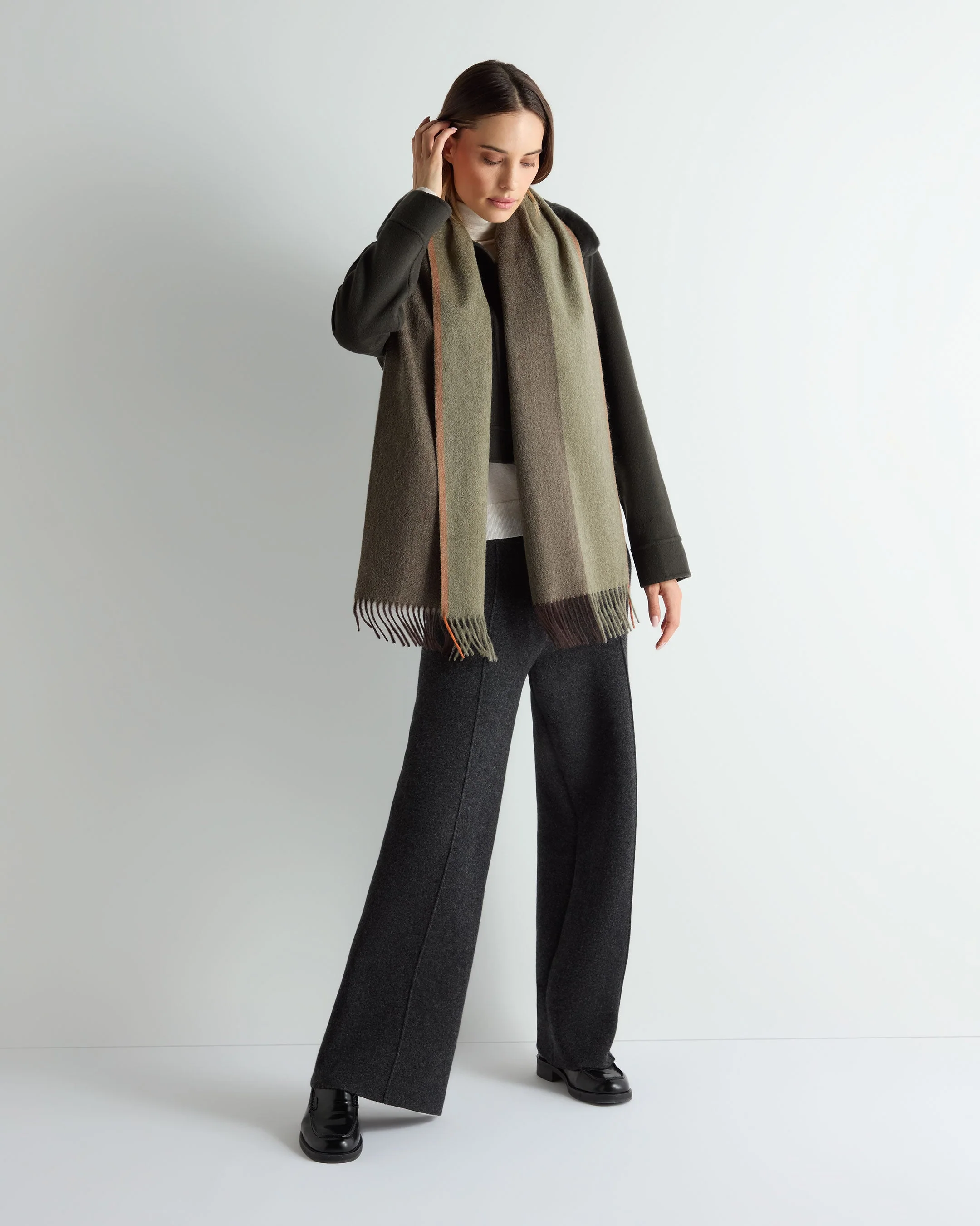 Unisex Cashmere Check Scarf Green - Image 3
