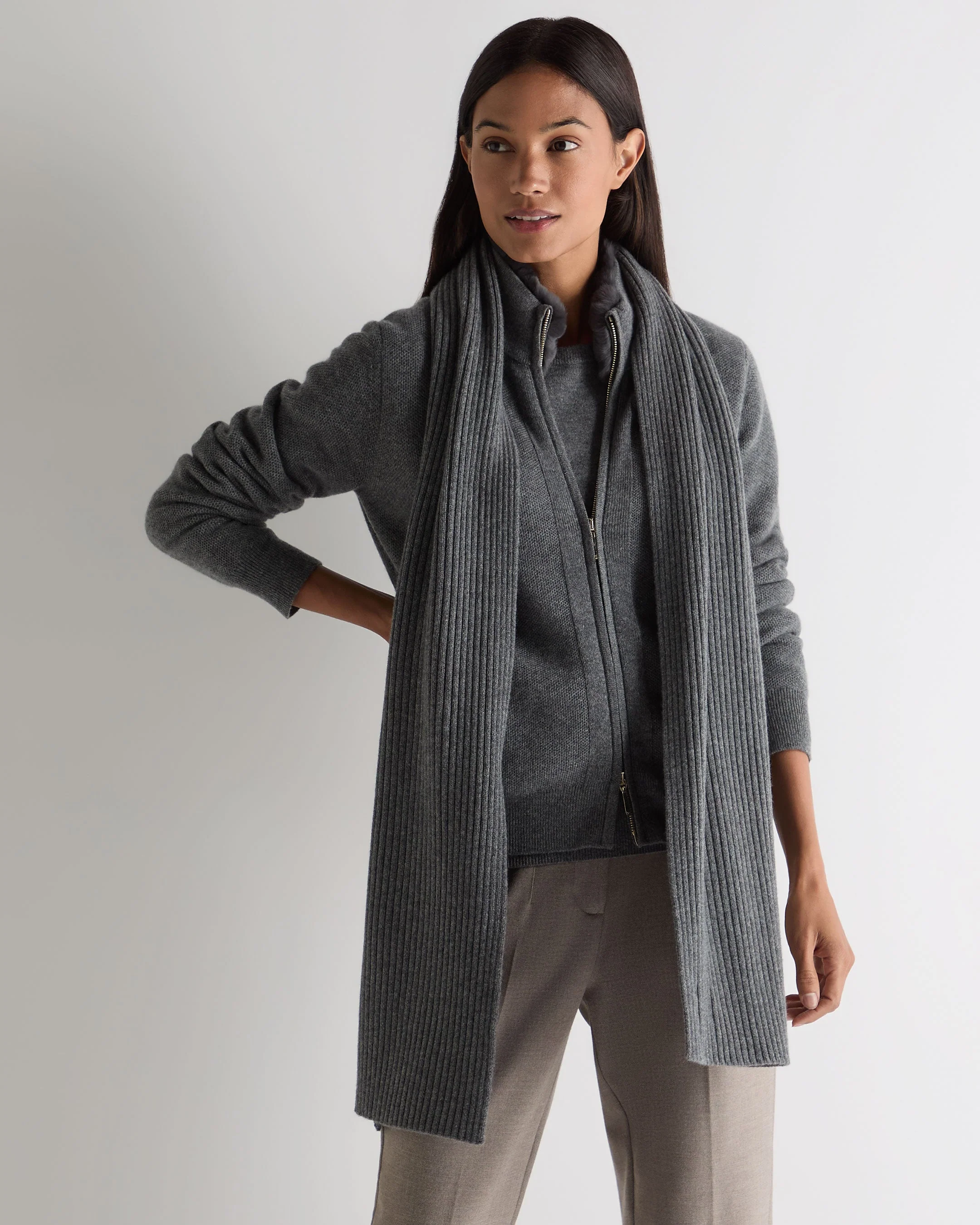 Unisex Short Ribbed Cashmere Scarf Elephant Grey - Image 5