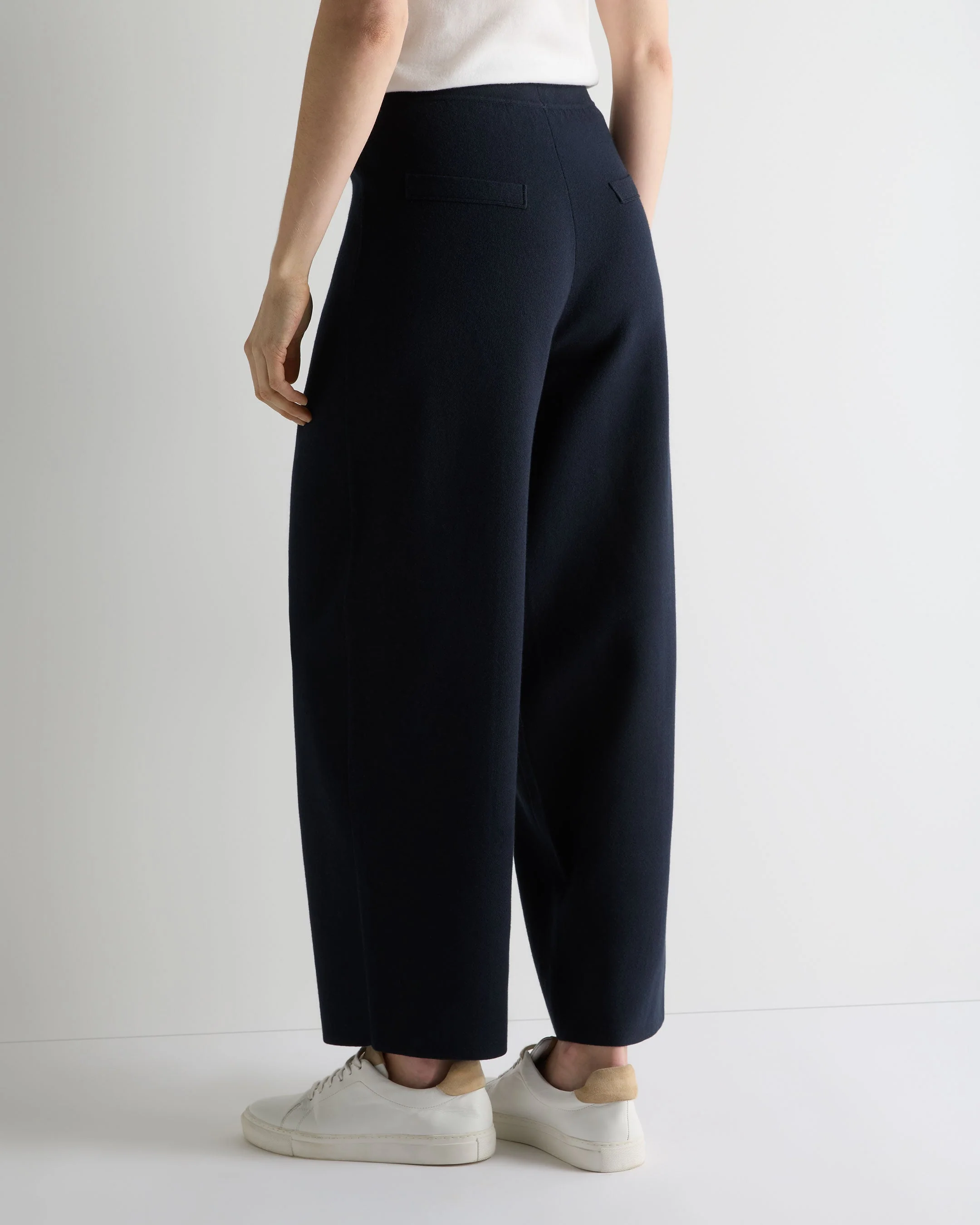 Women's Barrel Leg Cotton Blend Pant Navy Blue - Image 4