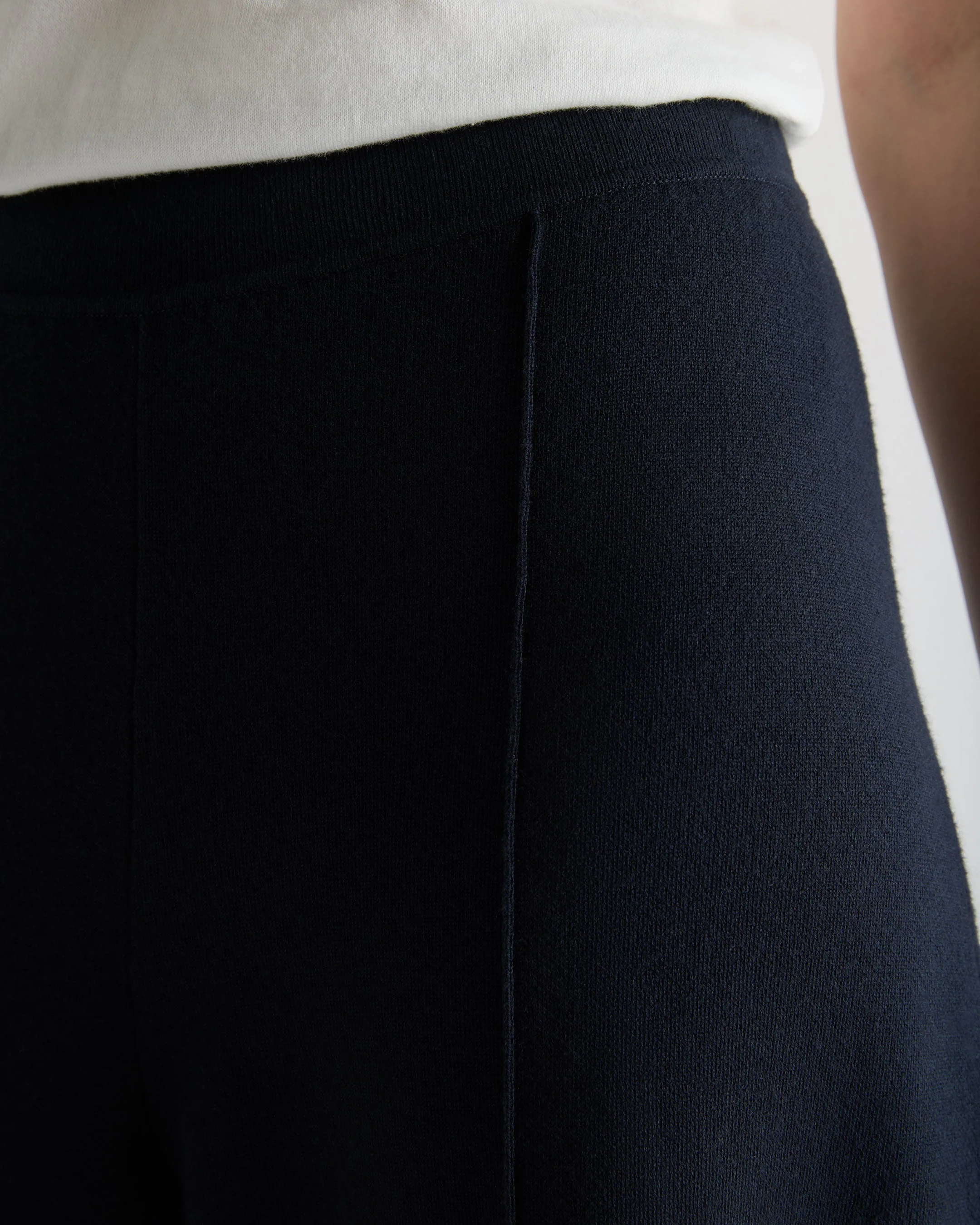 Women's Barrel Leg Cotton Blend Pant Navy Blue - Image 5
