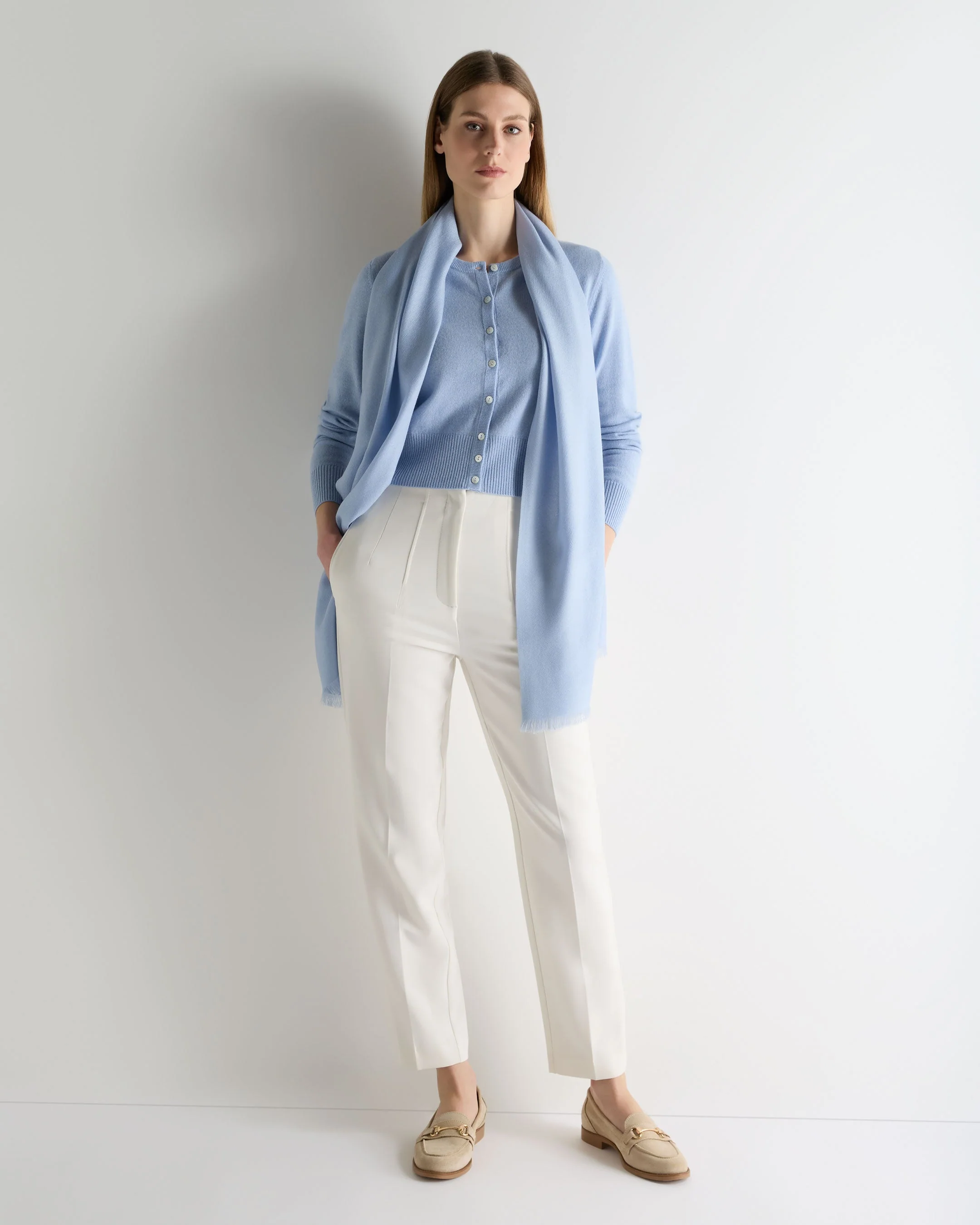 Women's Ivy Cropped Cashmere Cardigan Sea Mist Blue - Image 3