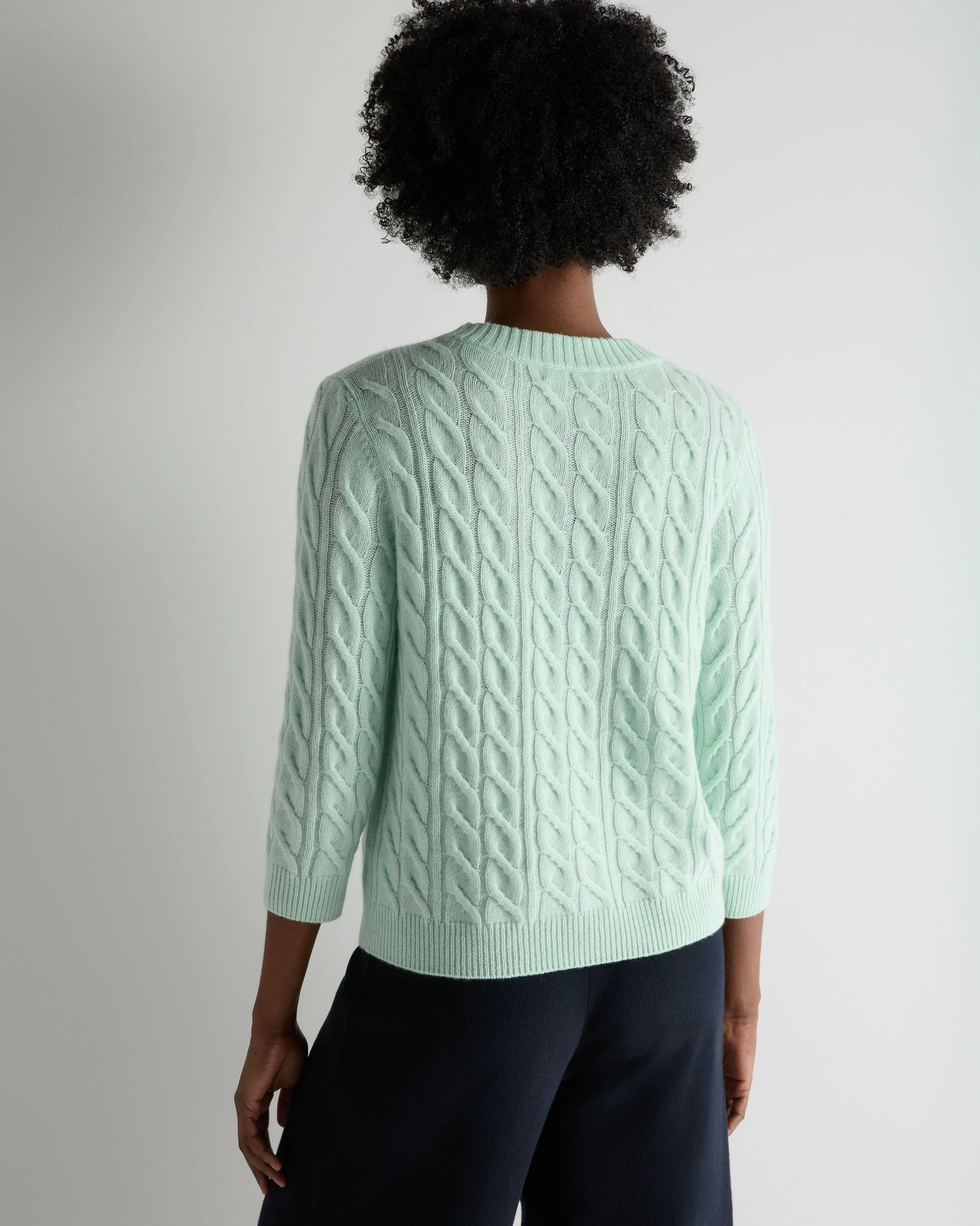 Women's Emilia Cable Round Neck Cashmere Sweater Mint Green - Image 4