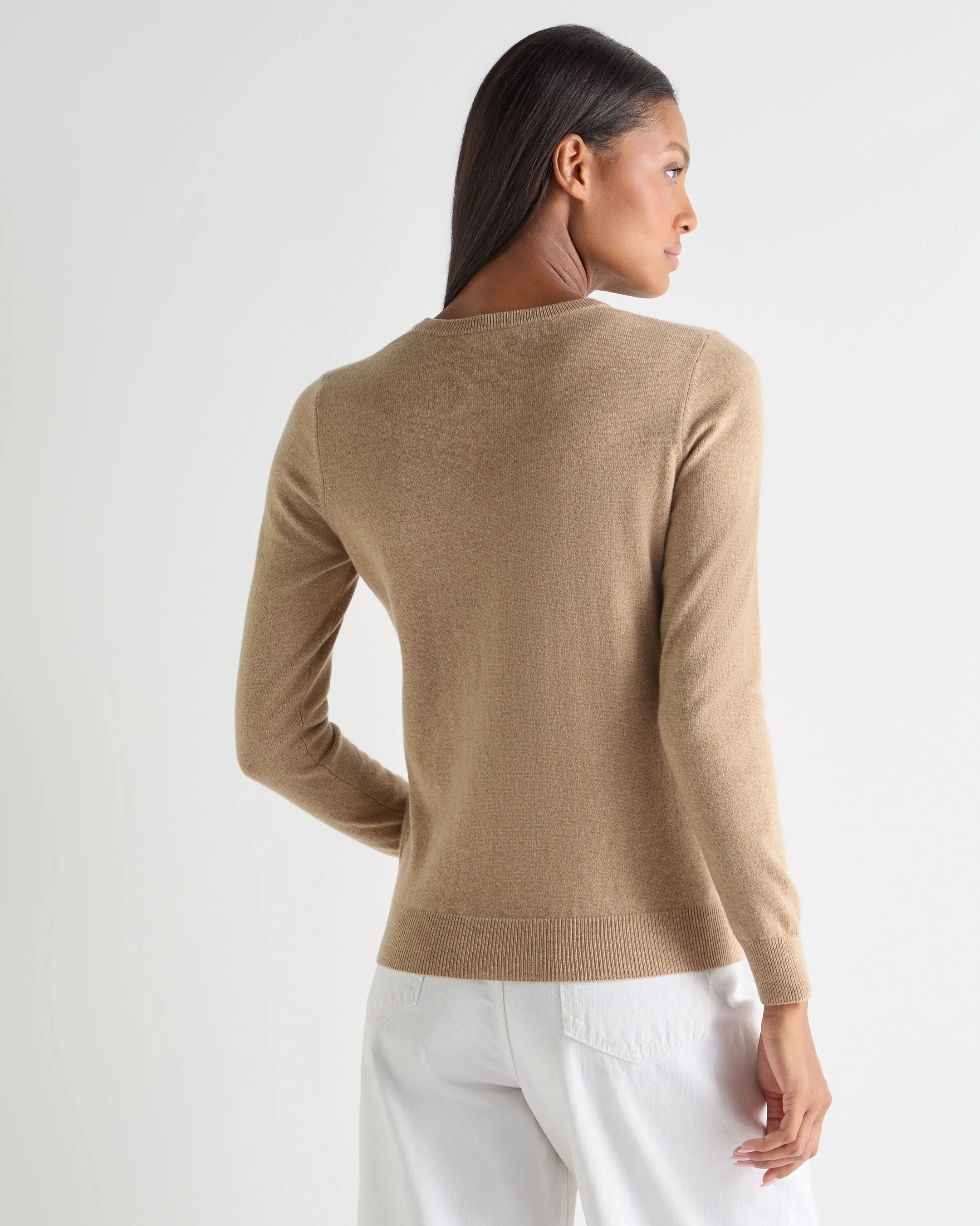 Women's Evie Classic Round Neck Cashmere Sweater Cappuccino Brown - Image 4