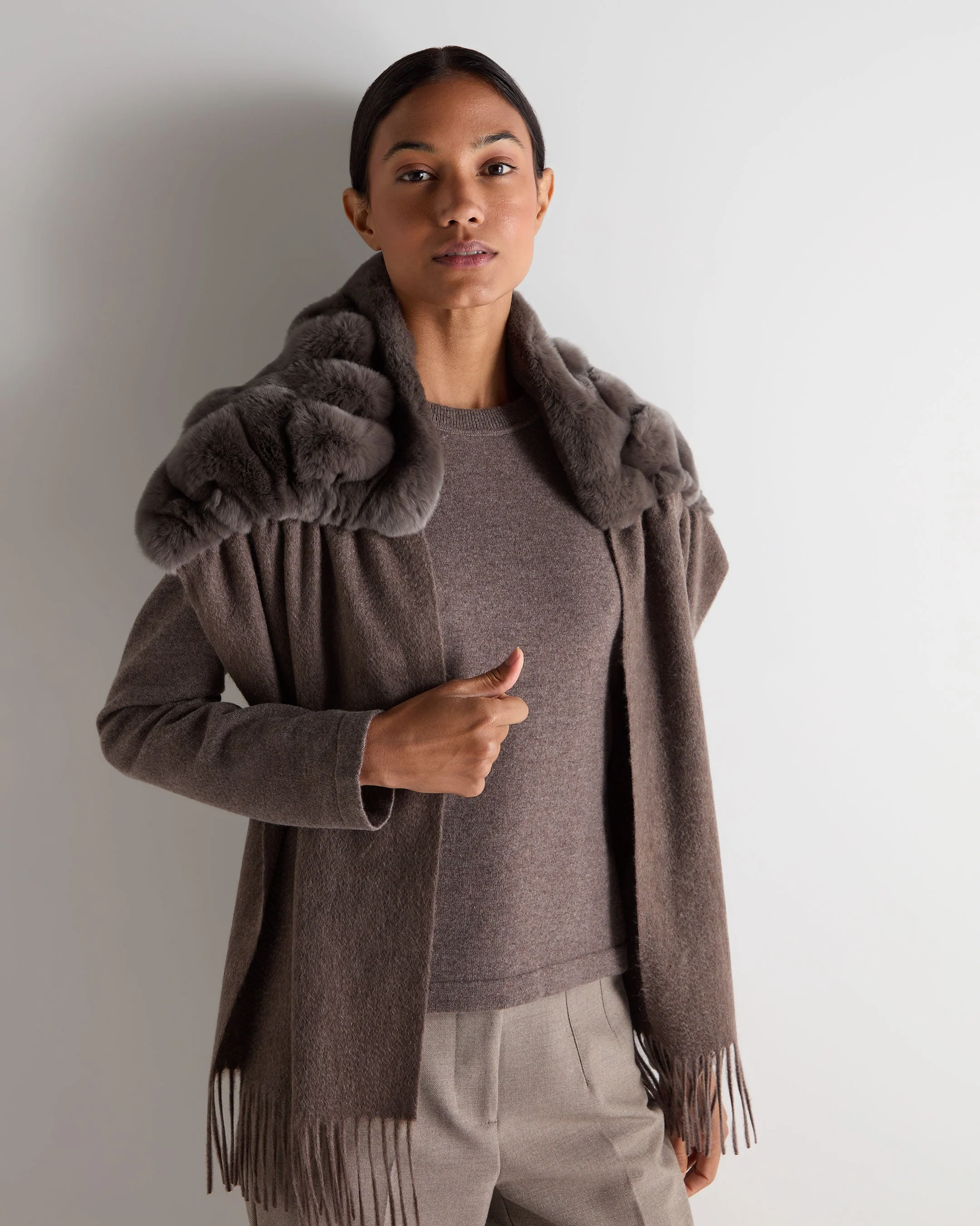 Women's St Moritz Fur Neck Scarf Otter Brown - Image 2