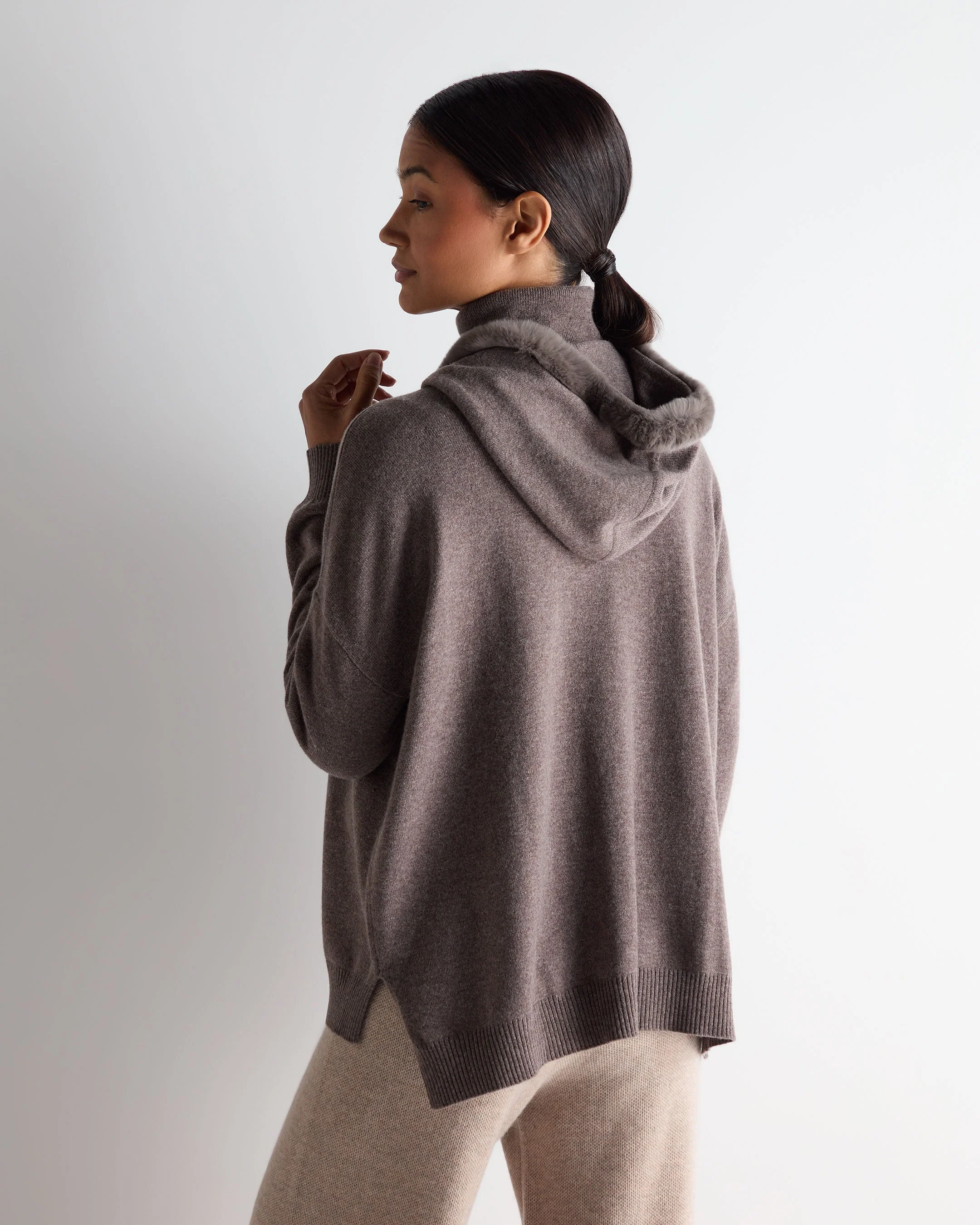 Women's Alicia Fur Trim Cashmere Hoodie Otter Brown - Image 4
