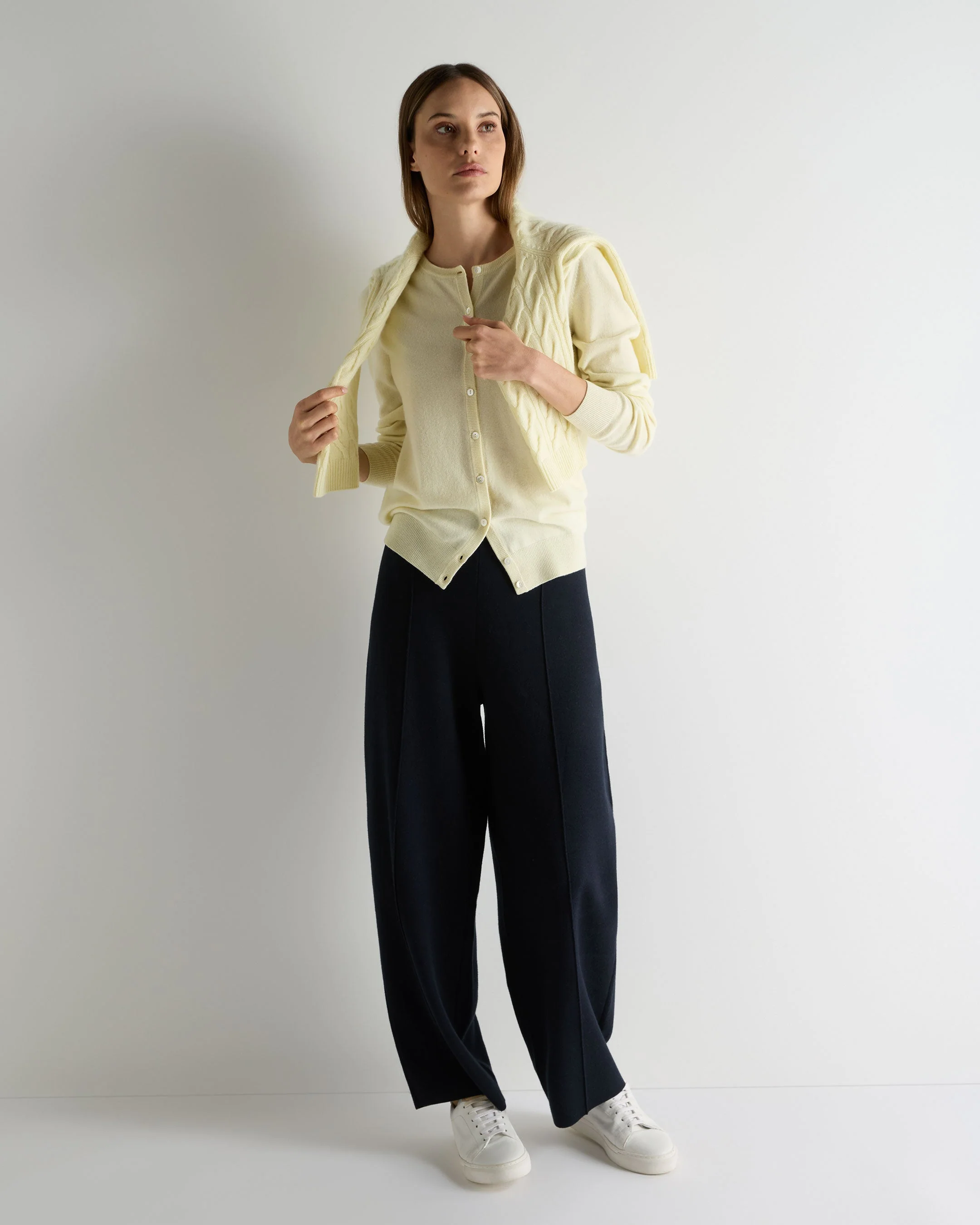 Women's Olivia Round Neck Cashmere Cardigan Butter Yellow - Image 3