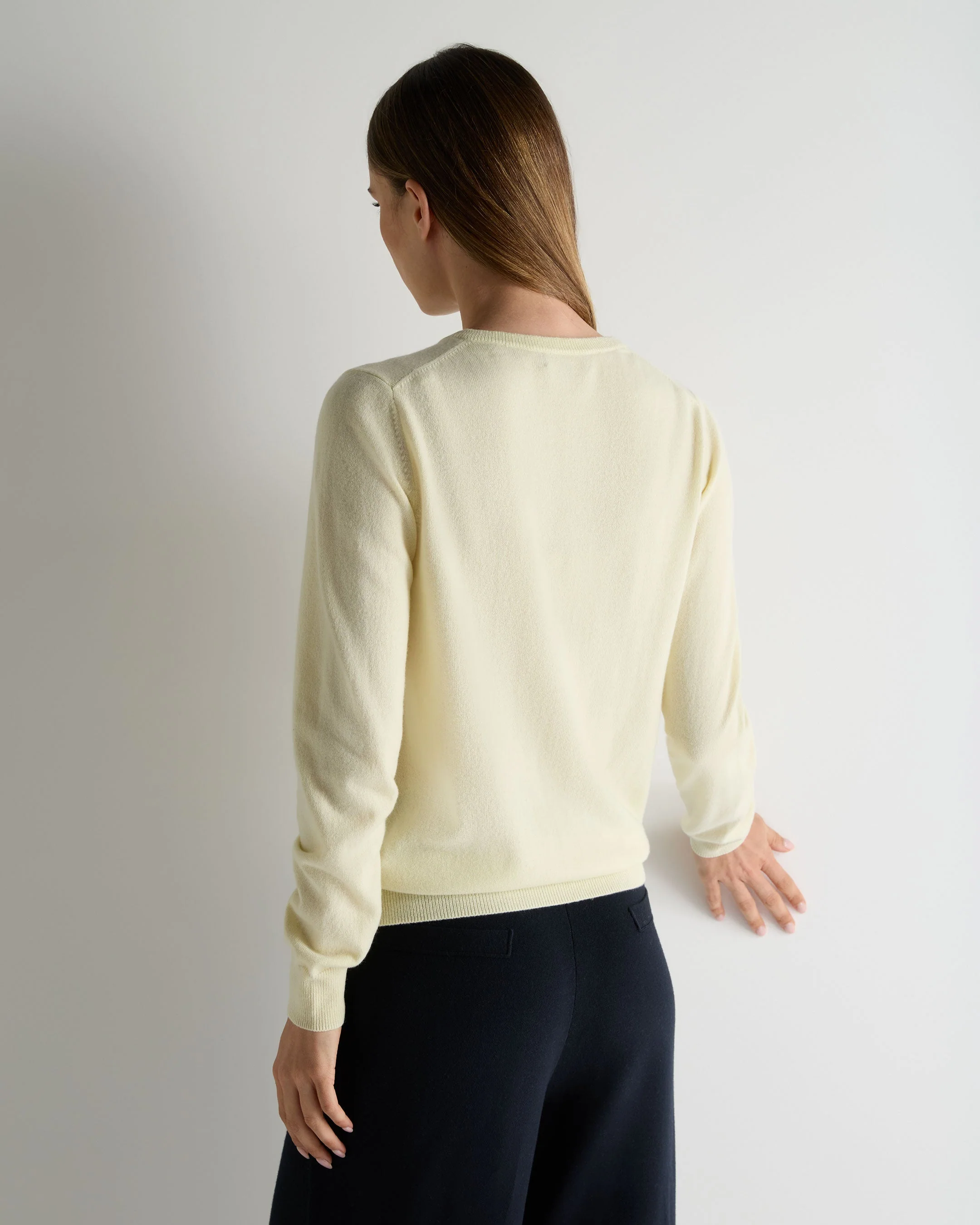 Women's Olivia Round Neck Cashmere Cardigan Butter Yellow - Image 4