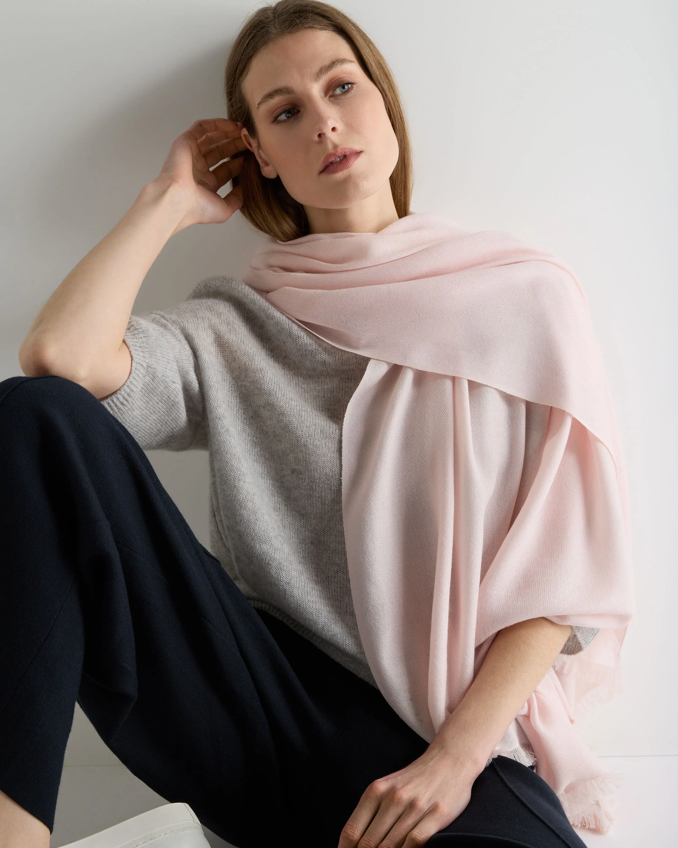 Women's Pashmina Cashmere Shawl Powder Pink - Image 2