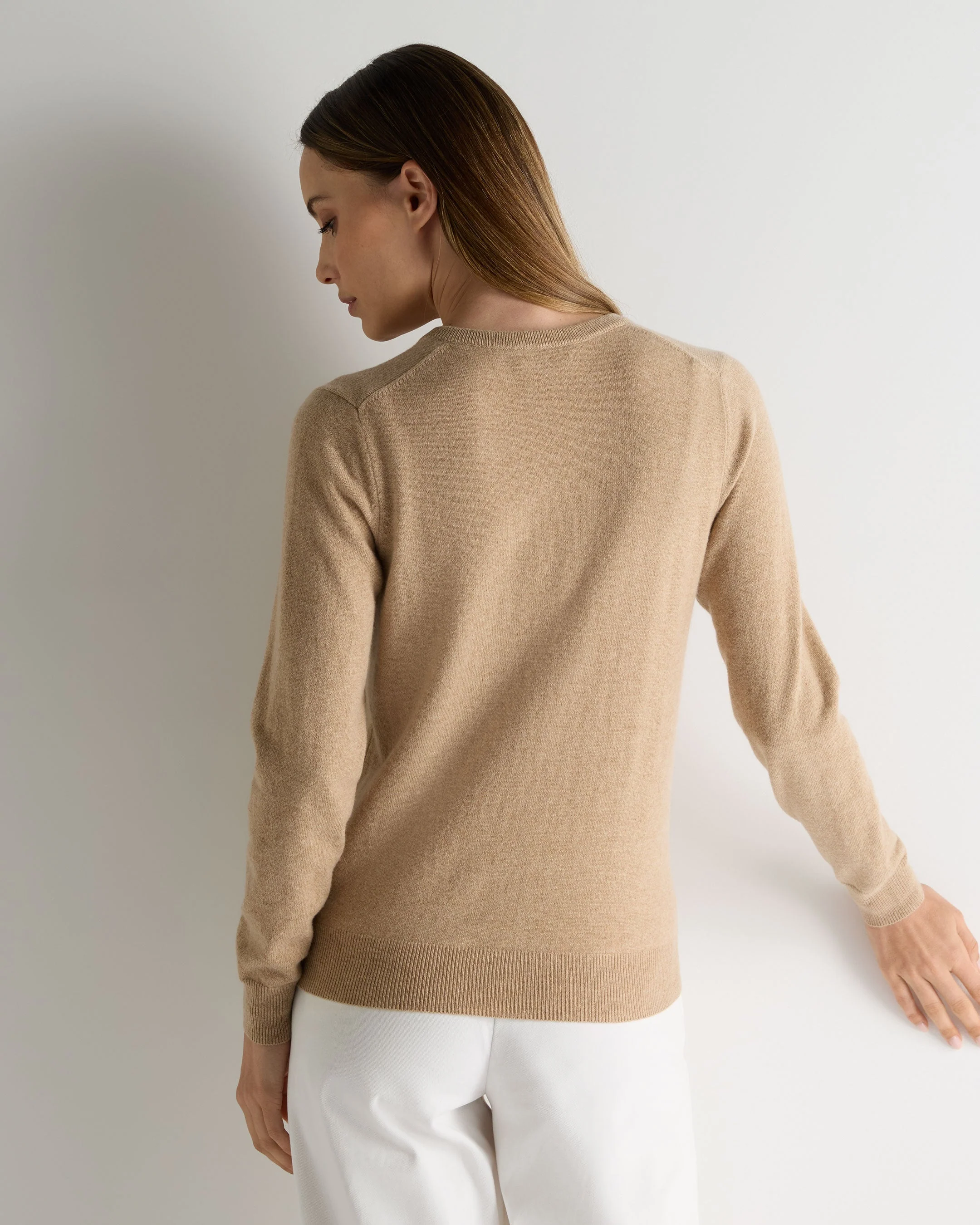 Women's Phoebe V Neck Cashmere Sweater Cappuccino Brown - Image 4