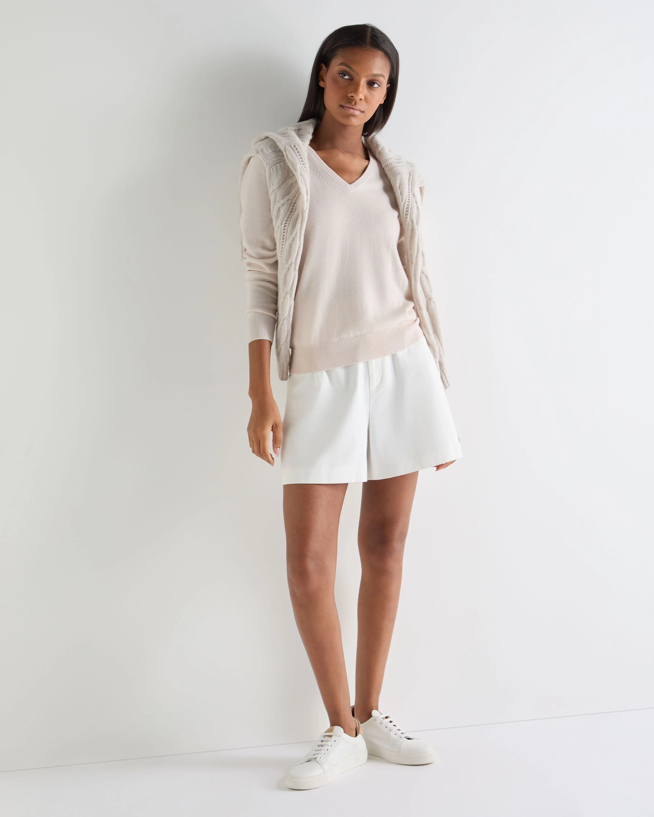 Women's Phoebe V Neck Cashmere Sweater Dove Pink - Image 3