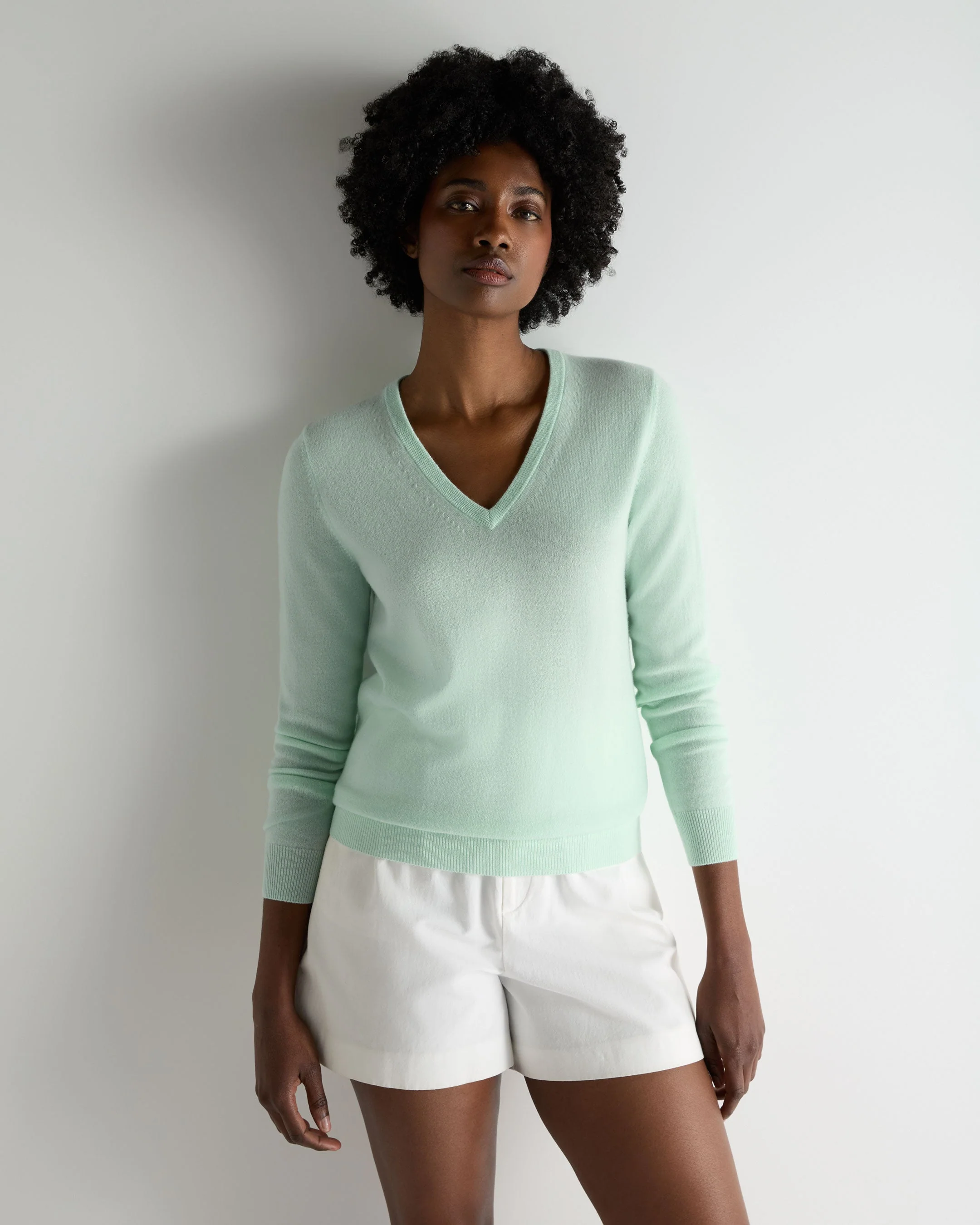 Women's Phoebe V Neck Cashmere Sweater Mint Green