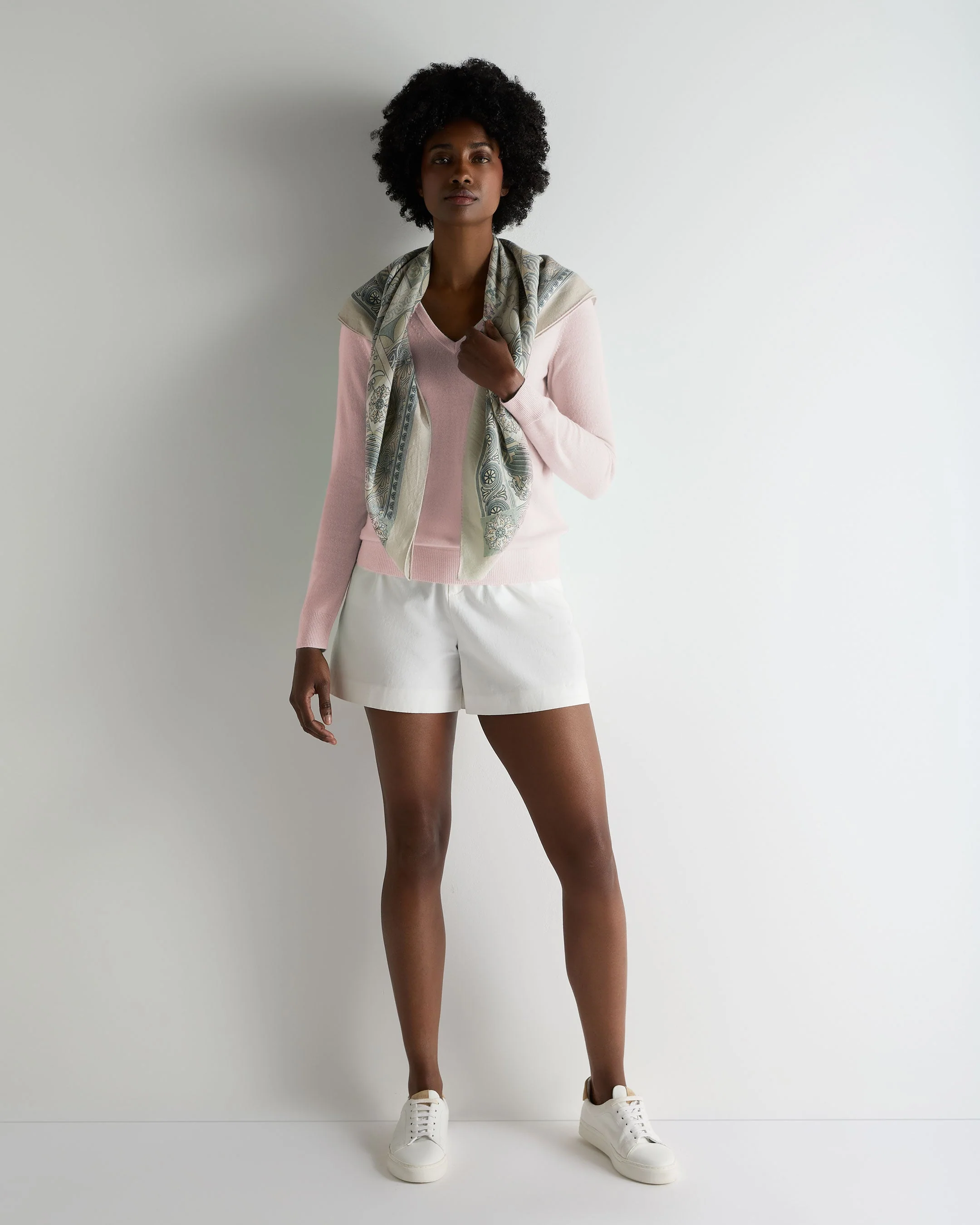 Women's Phoebe V Neck Cashmere Sweater Powder Pink - Image 3
