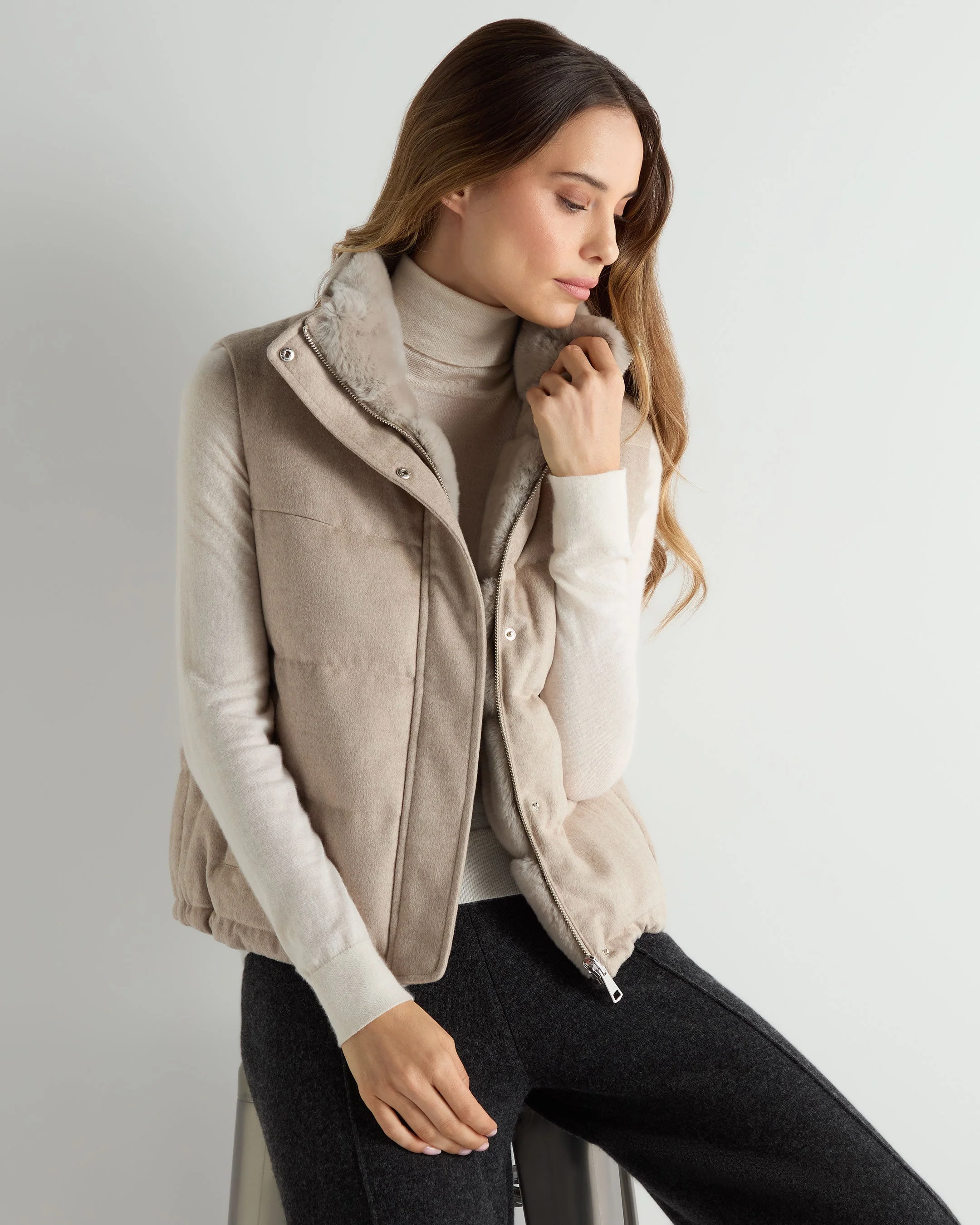 Women's Reversible Rex Gilet Beige Brown