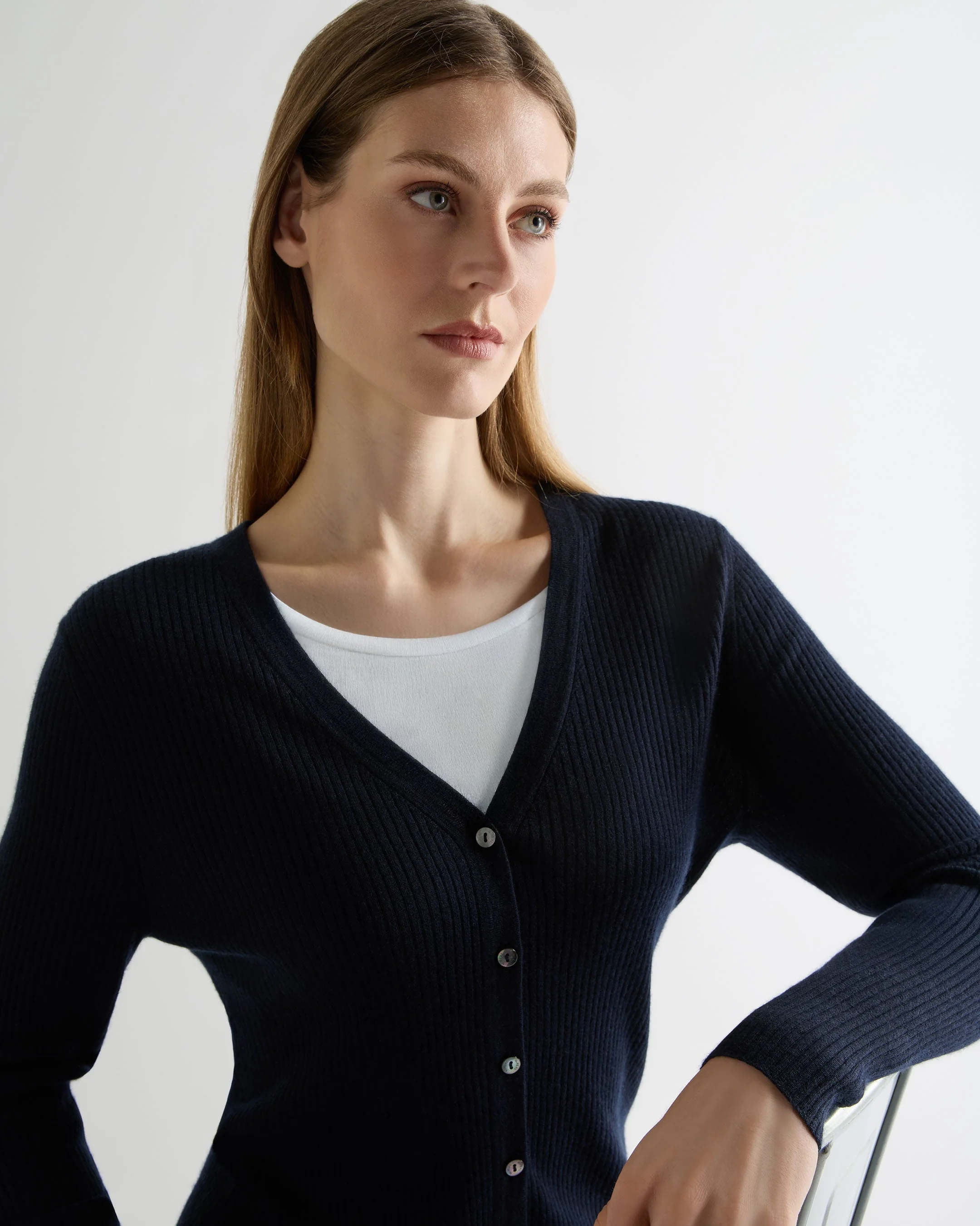 Women's Superfine Cashmere Ribbed V Cardigan Navy Blue - Image 5