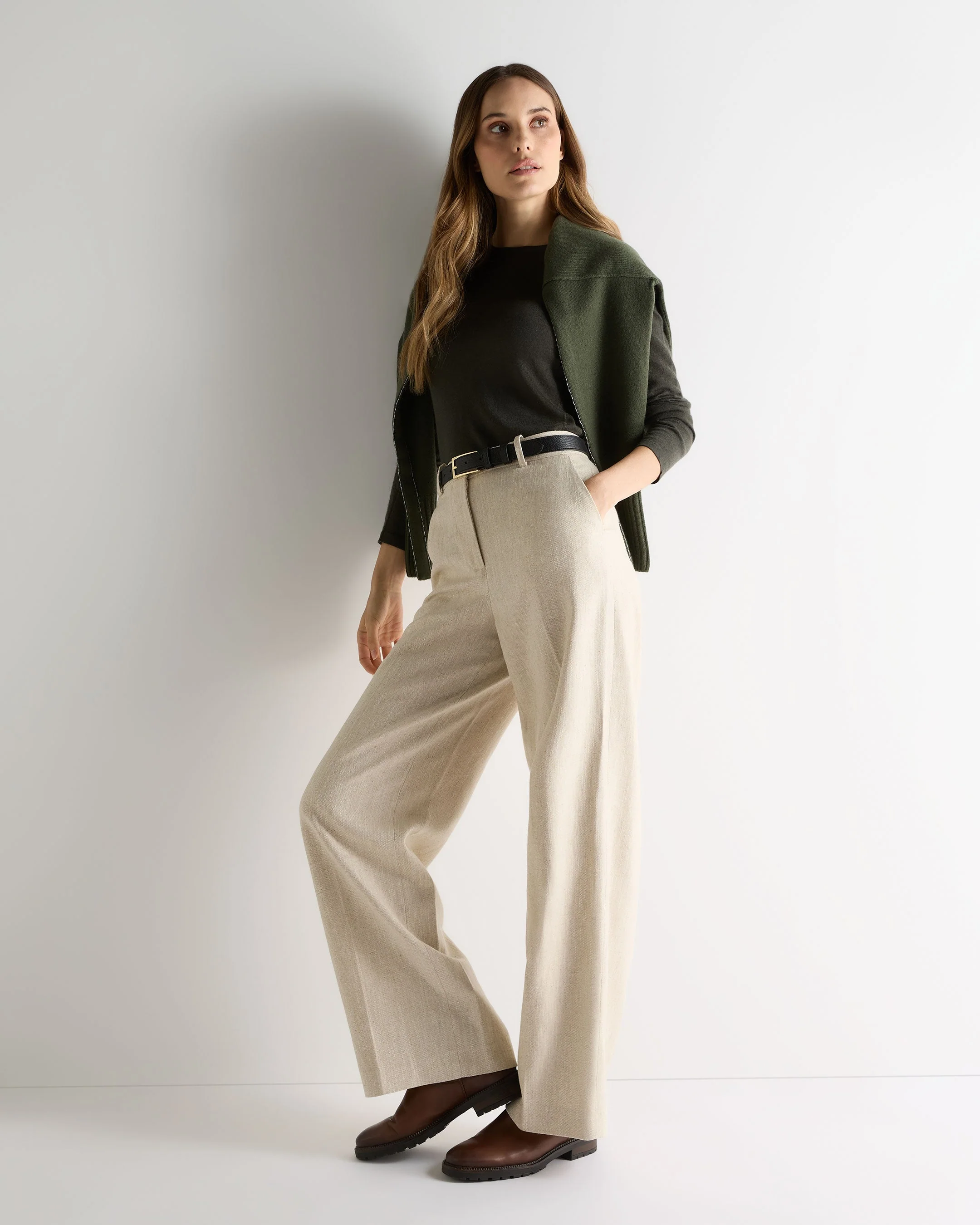 Women's Eden Superfine Cashmere Round Neck Top Arabica Khaki Green - Image 3