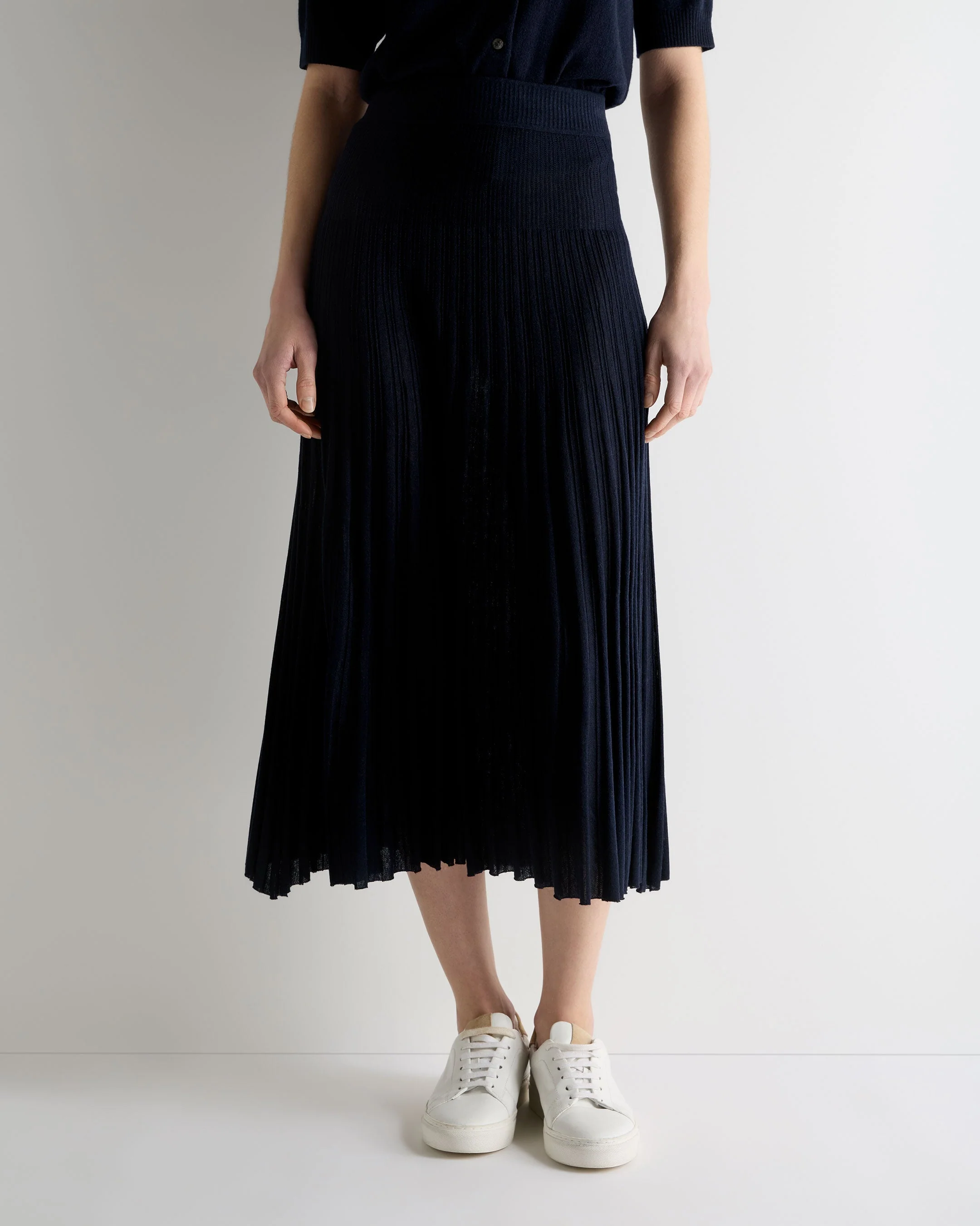 Women's Superfine Pleated Cashmere Silk Skirt Navy Blue