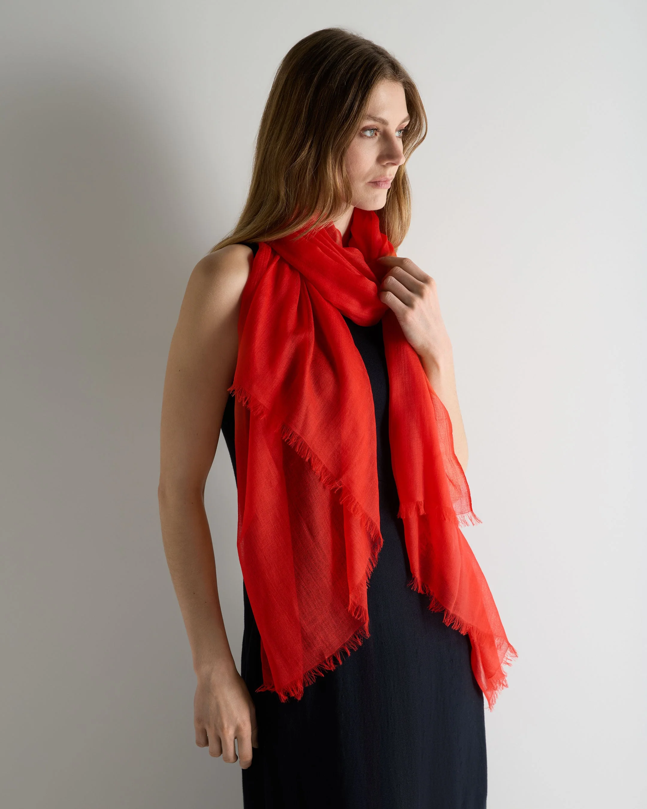 Women's Ultrafine Pashmina Cashmere Shawl Tomato Red - Image 2