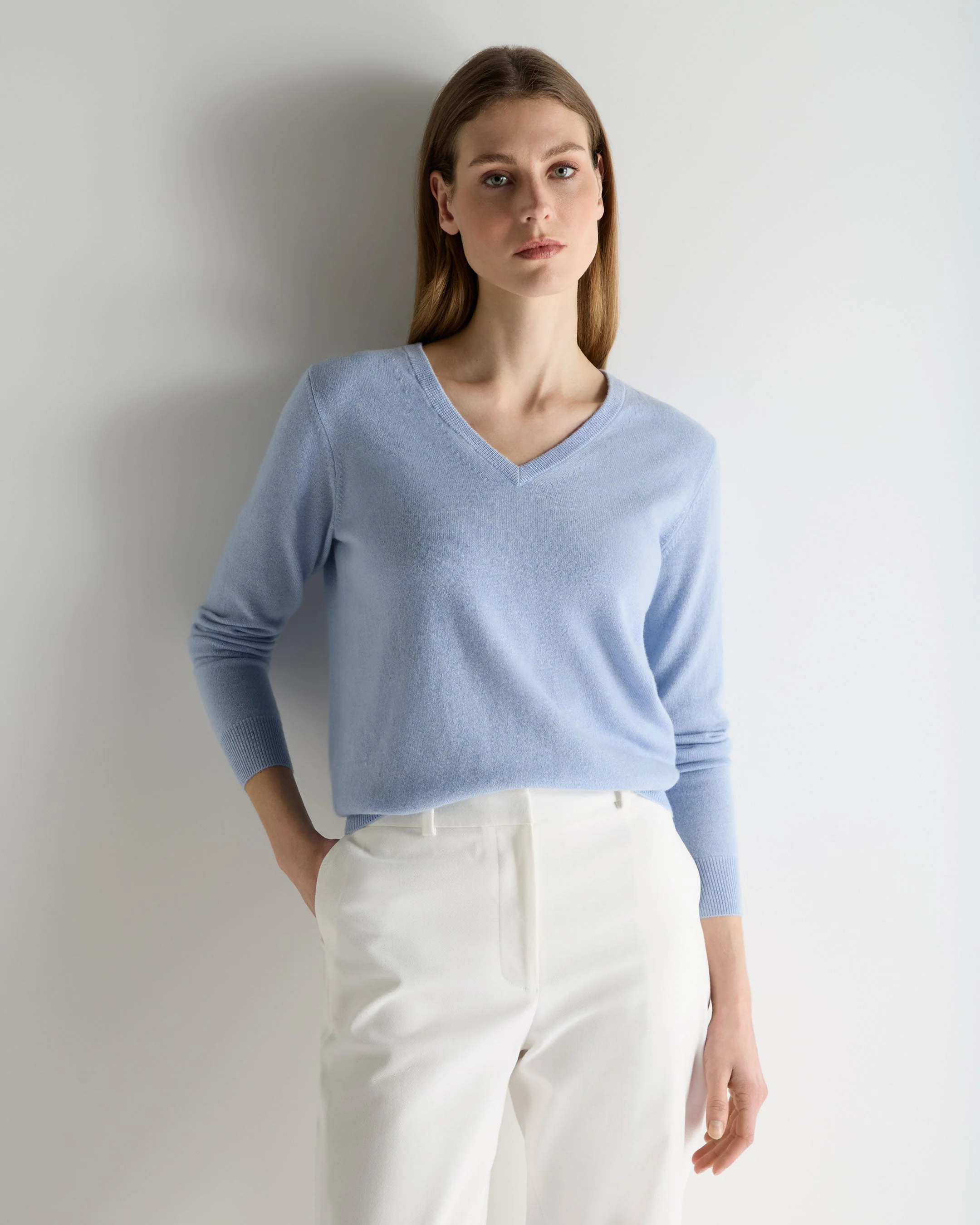 Women's Phoebe V Neck Cashmere Sweater Sea Mist Blue