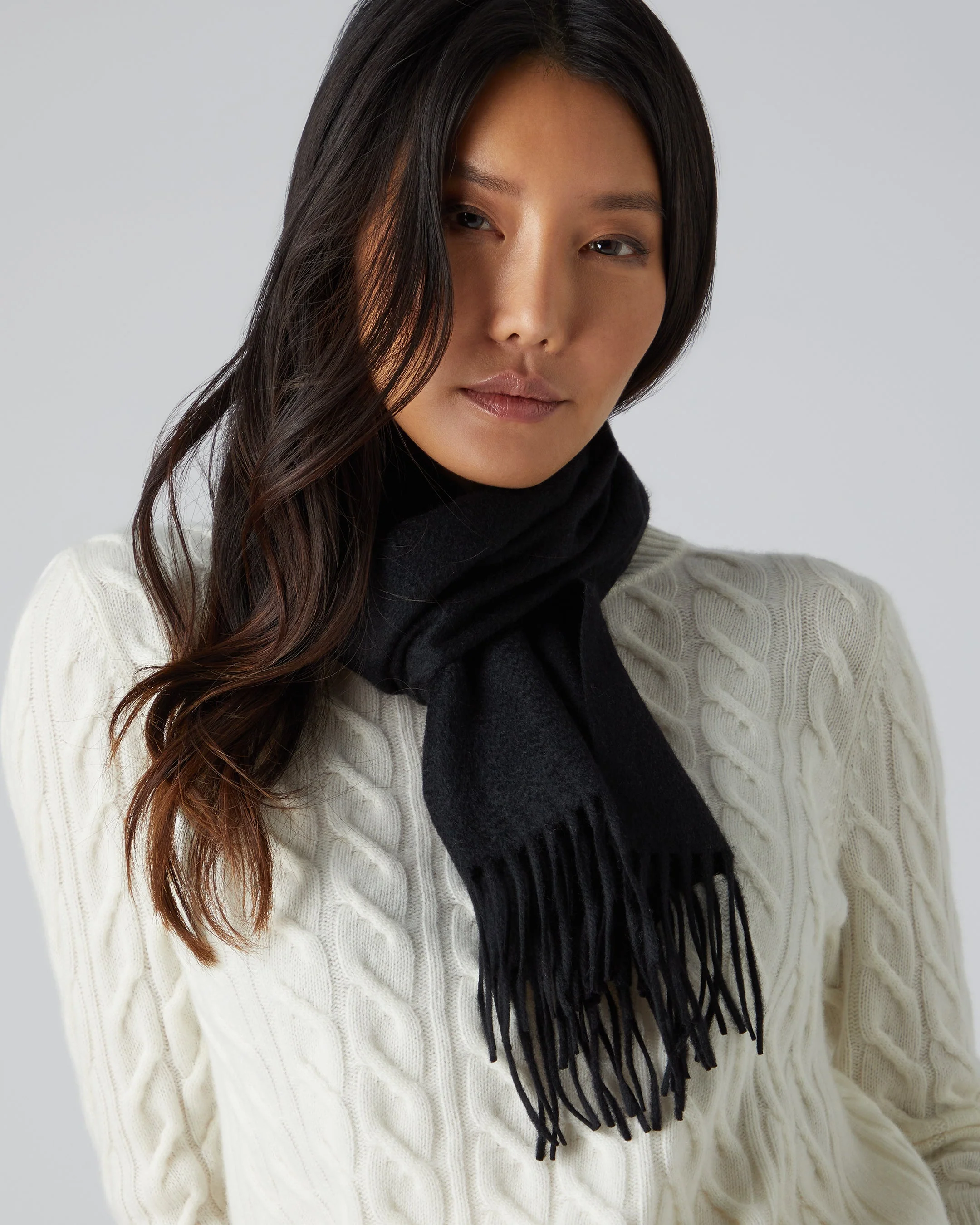 Unisex Woven Cashmere Scarf Black - Image 3